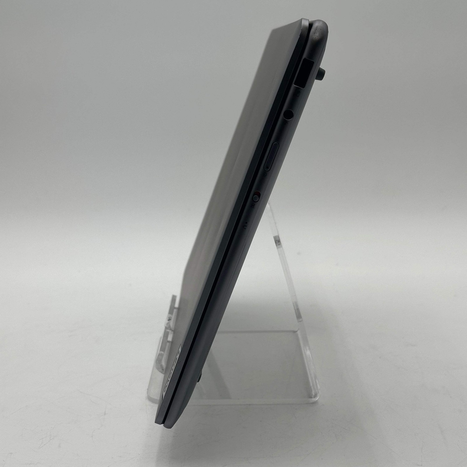 Lenovo Slim 7 14IMH9 14″ Touch Laptop Ultra 7 155H 16GB 512GB SSD READ