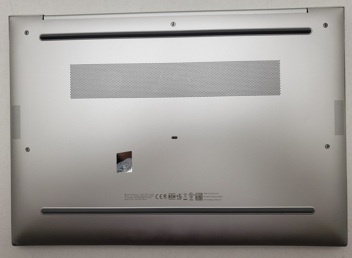 HP EliteBook 860 G9 16″ Intel i5-1235U 16GB RAM 512GB SSD Win 11 Pro Laptop PC.