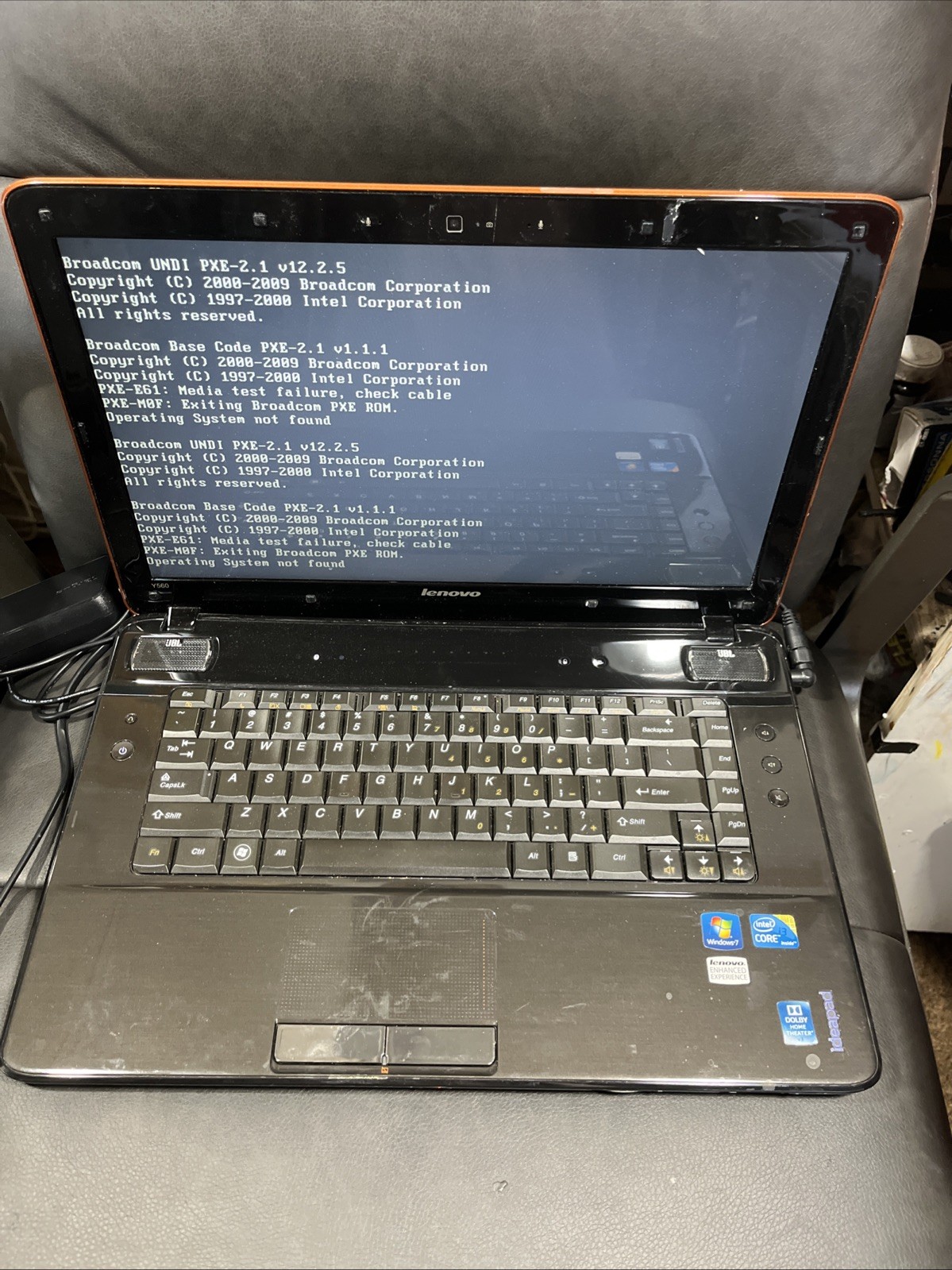 Lenovo Y550 CPU Pentium Dual Core 2GHz 4GB RAM Parts Or Repair AS IS (READ)