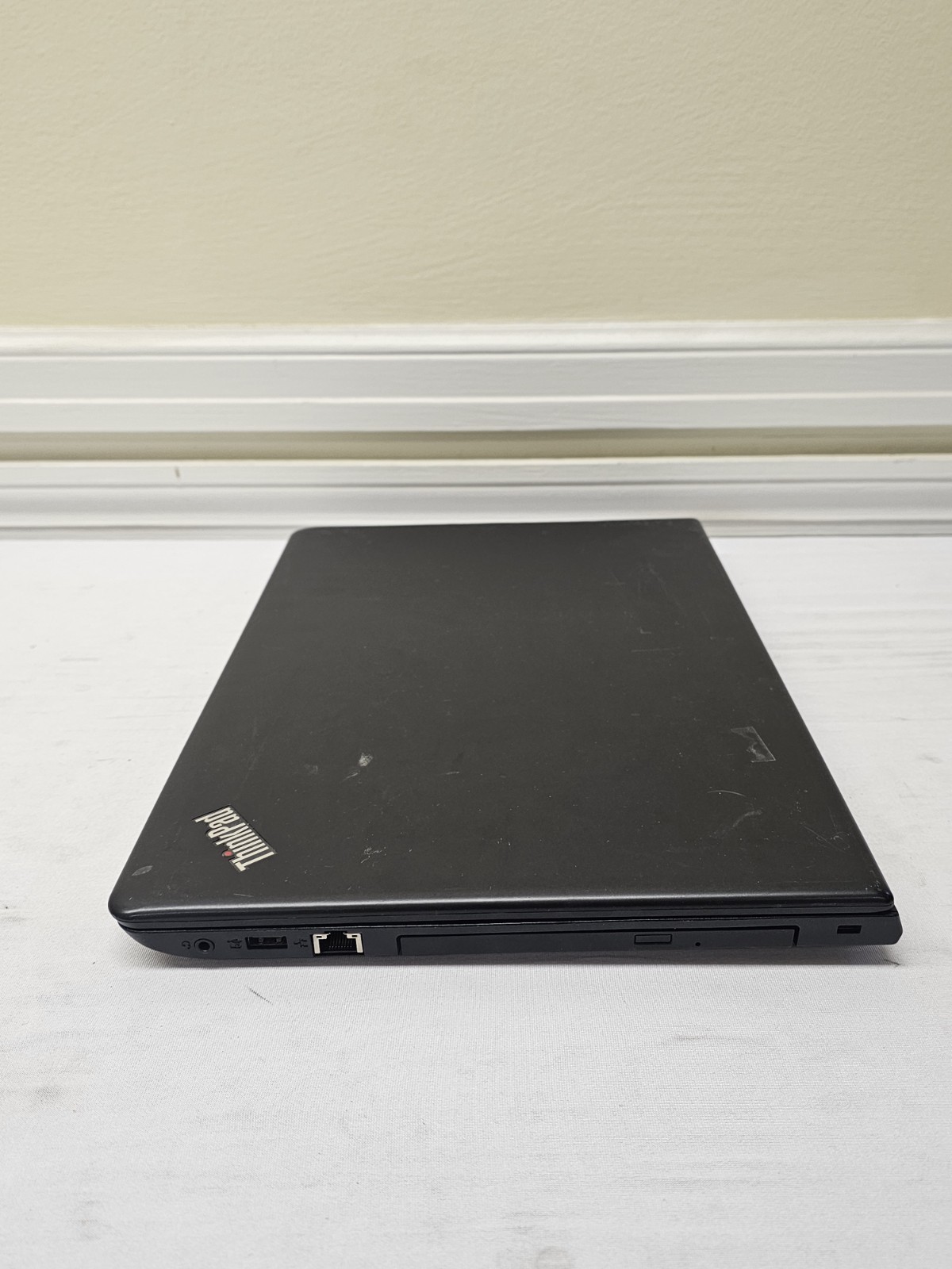 Lenovo ThinkPad 00084A Laptop – i5 7th Gen – 8GB RAM – 500GB HDD – Win 10 – READ