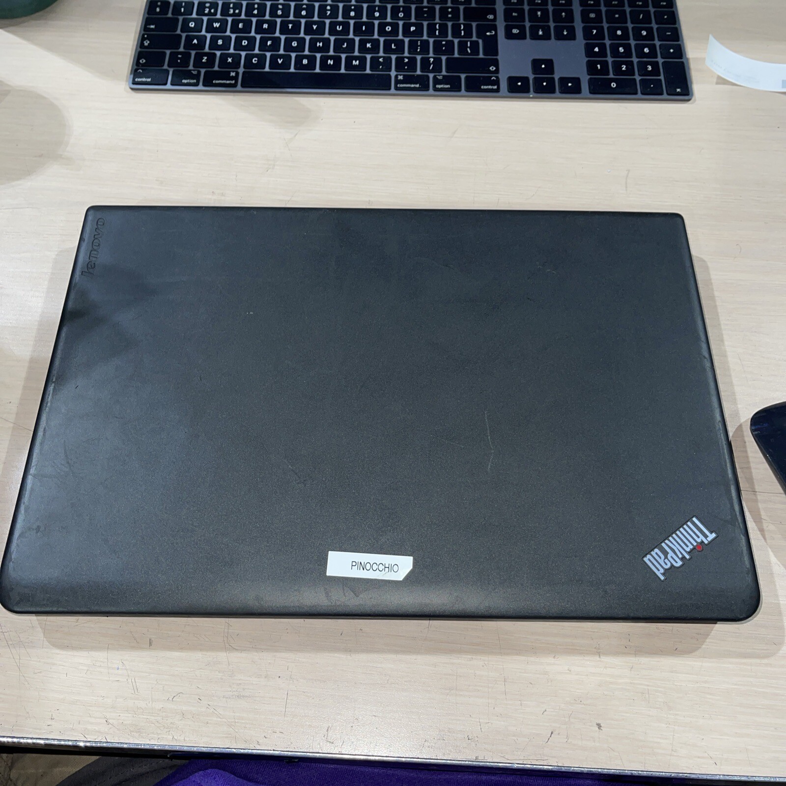 Lenovo ThinkPad E560 Intel Core i5-6200U 2.30GHZ 8GB RAM NO HD