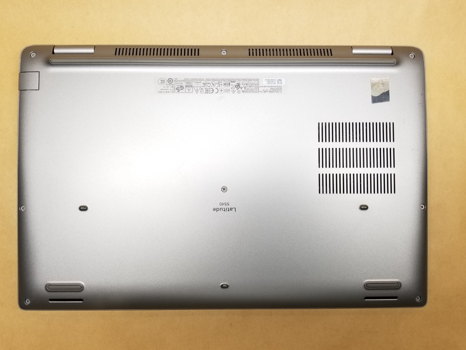 Dell Latitude 5540 15.6 FHD i7-1365U 5.2GHz, 16GB RAM, 256GB SSD, IRCAM, WIN 11P