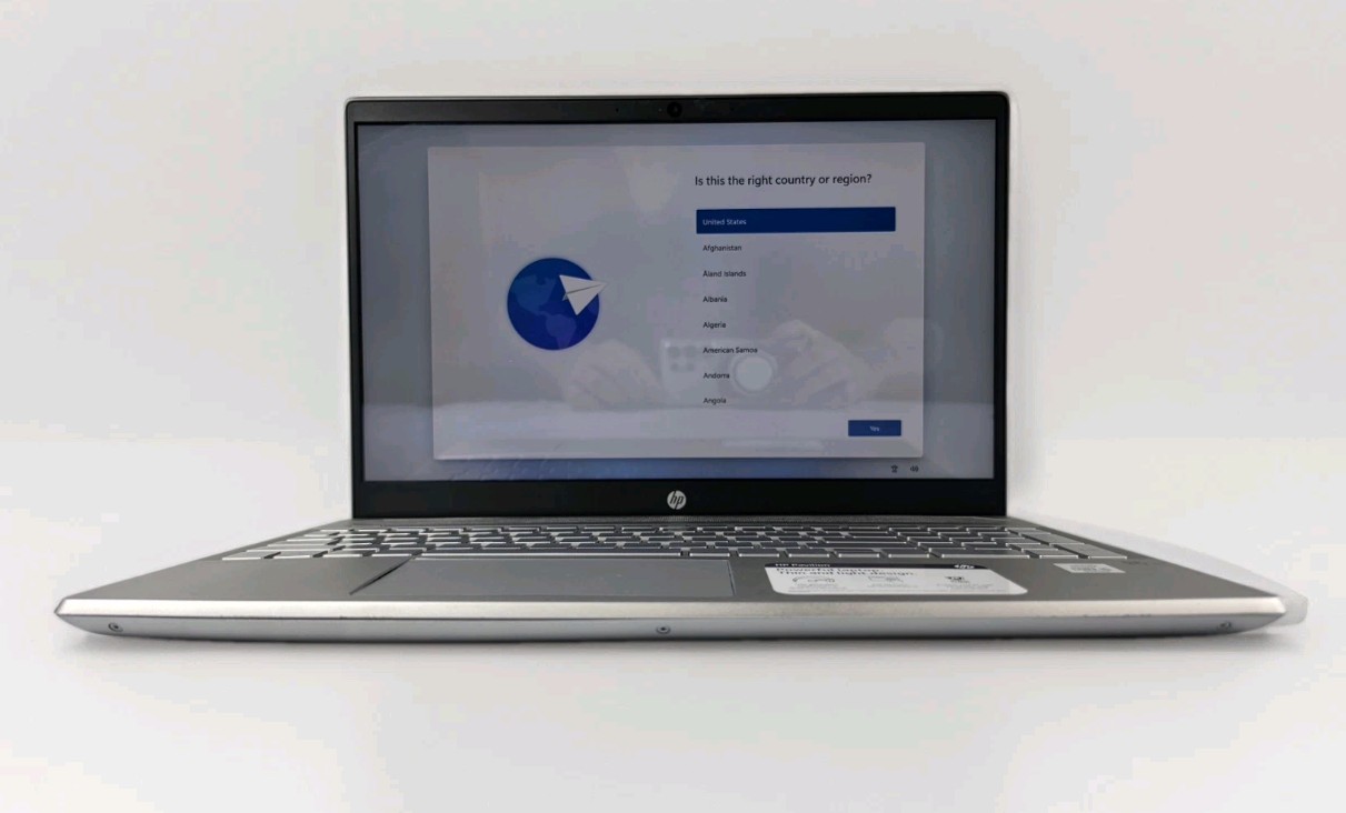 HP Pavillion 15-cs3 Laptop TOUCHSCREEN i5-1035G1 16GB RAM 1TB SSD NVMe WIN 11