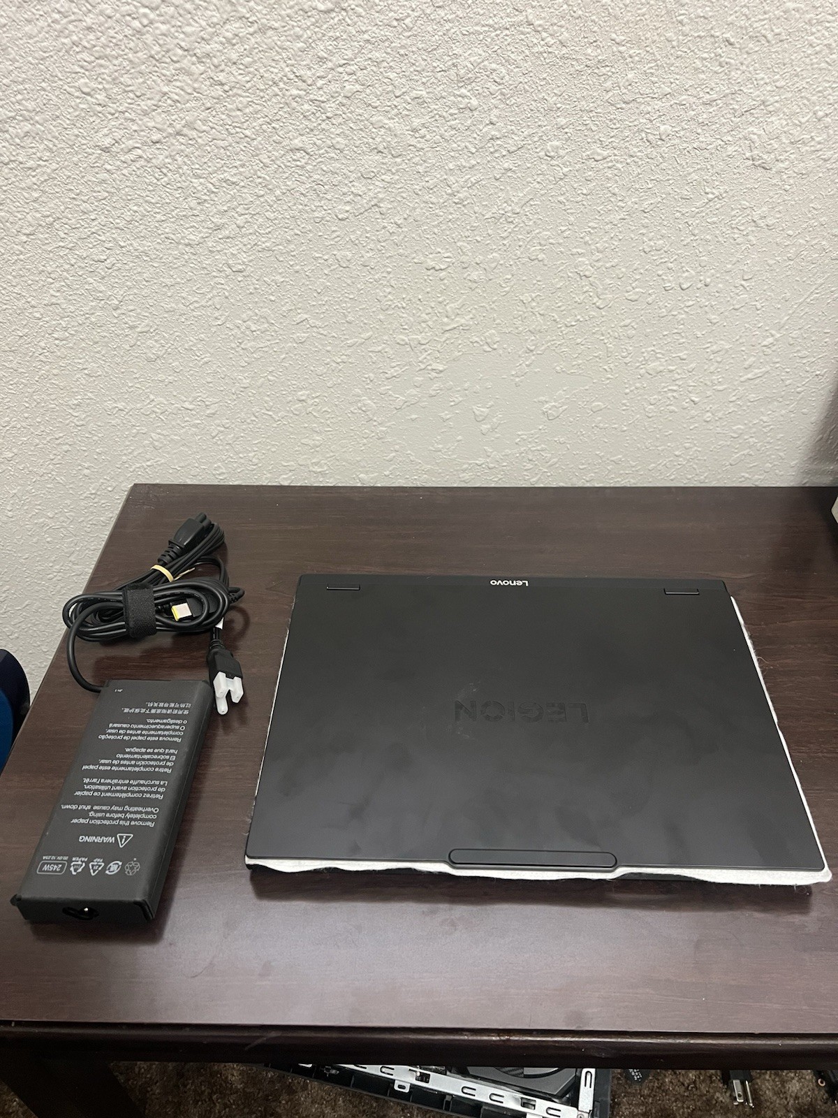 NEW Lenovo Legion 5 OLED 15IRX10 RTX 5070 i7-14700HX 16GB RAM 1TB 165Hz Laptop