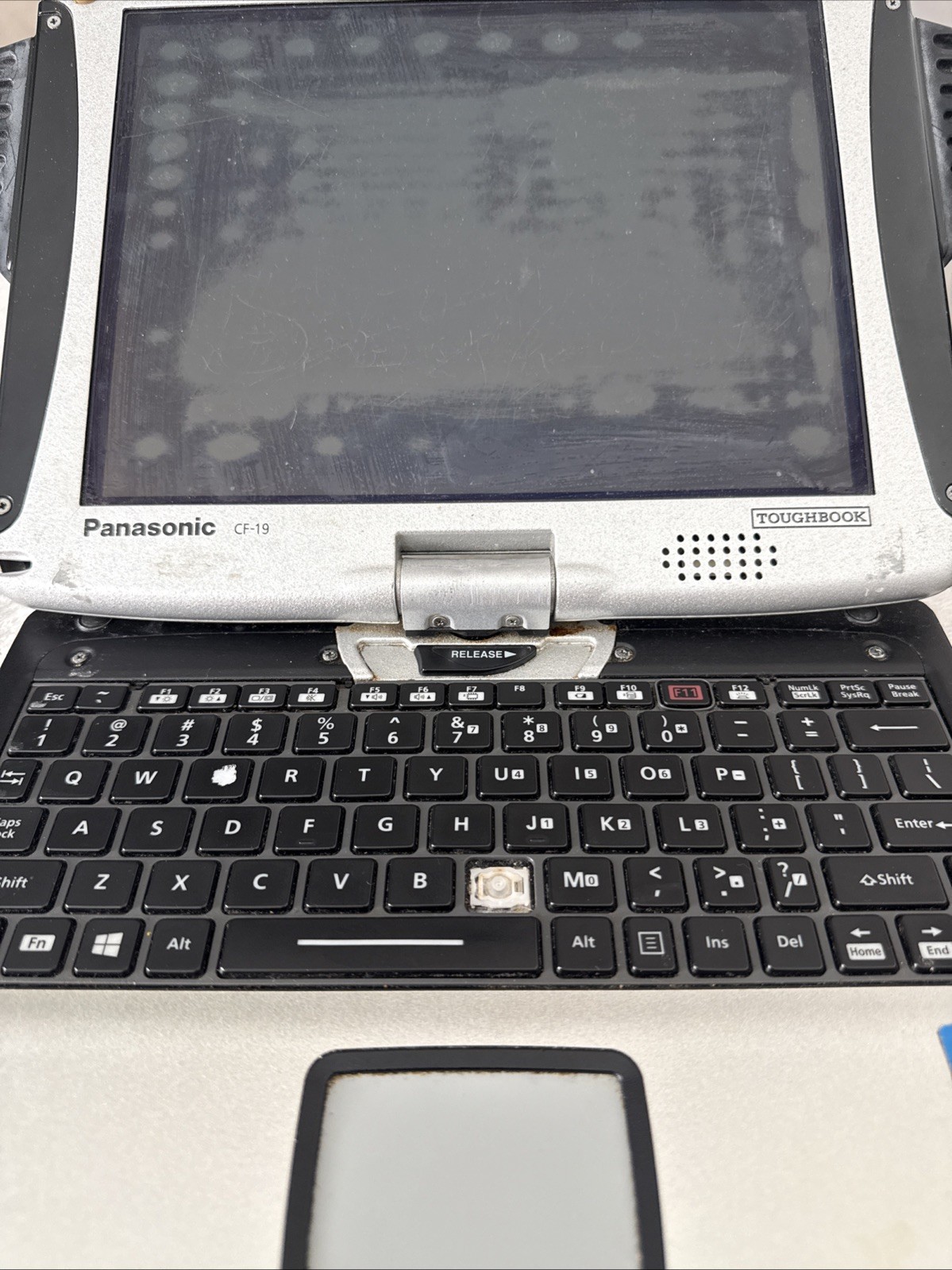 Panasonic Toughbook CF-19 MK5 i5-2520M 2.50GHz 4GB|NoHDD|No Caddy|No AC charger