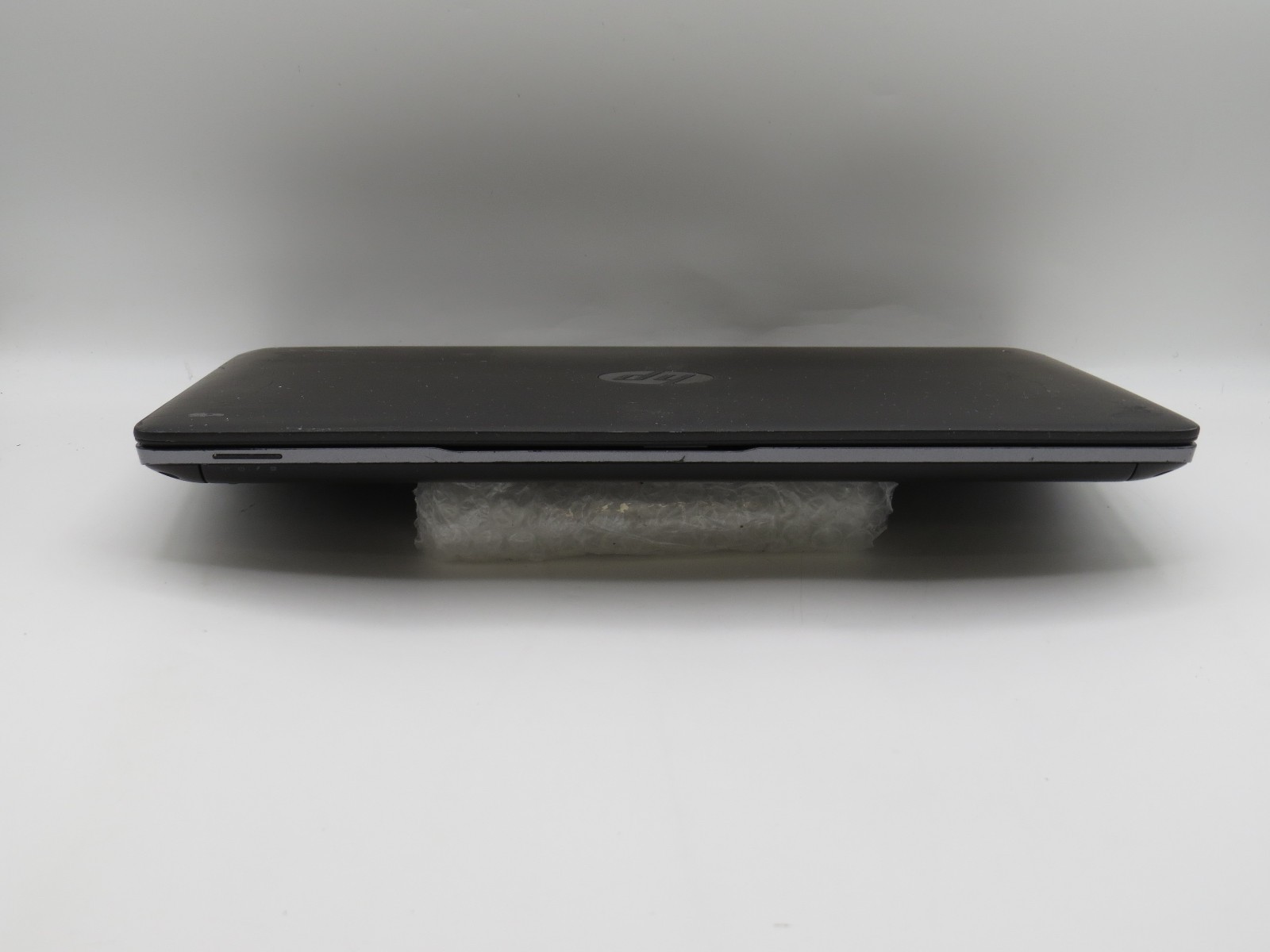 HP Elitebook 840 G2 | i5-5300U @ 2.3 | 8GB DDR3 | 465GB SSD | 14″ | No OS
