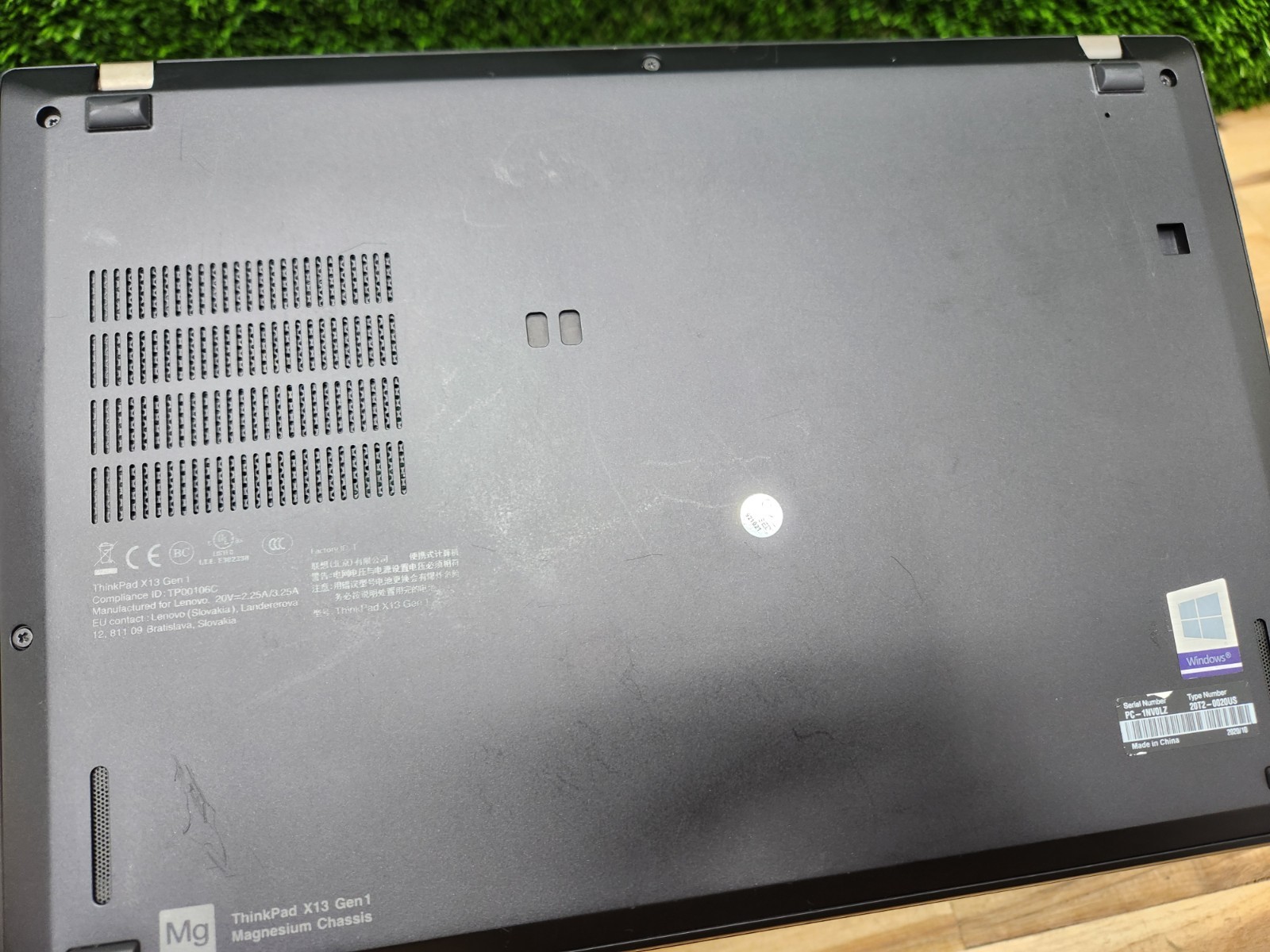 Lenovo ThinkPad X13 Gen 1 13.3″ FHD Touch i7-10610U 1.8GHz 16GB 256GB SSD Win11~