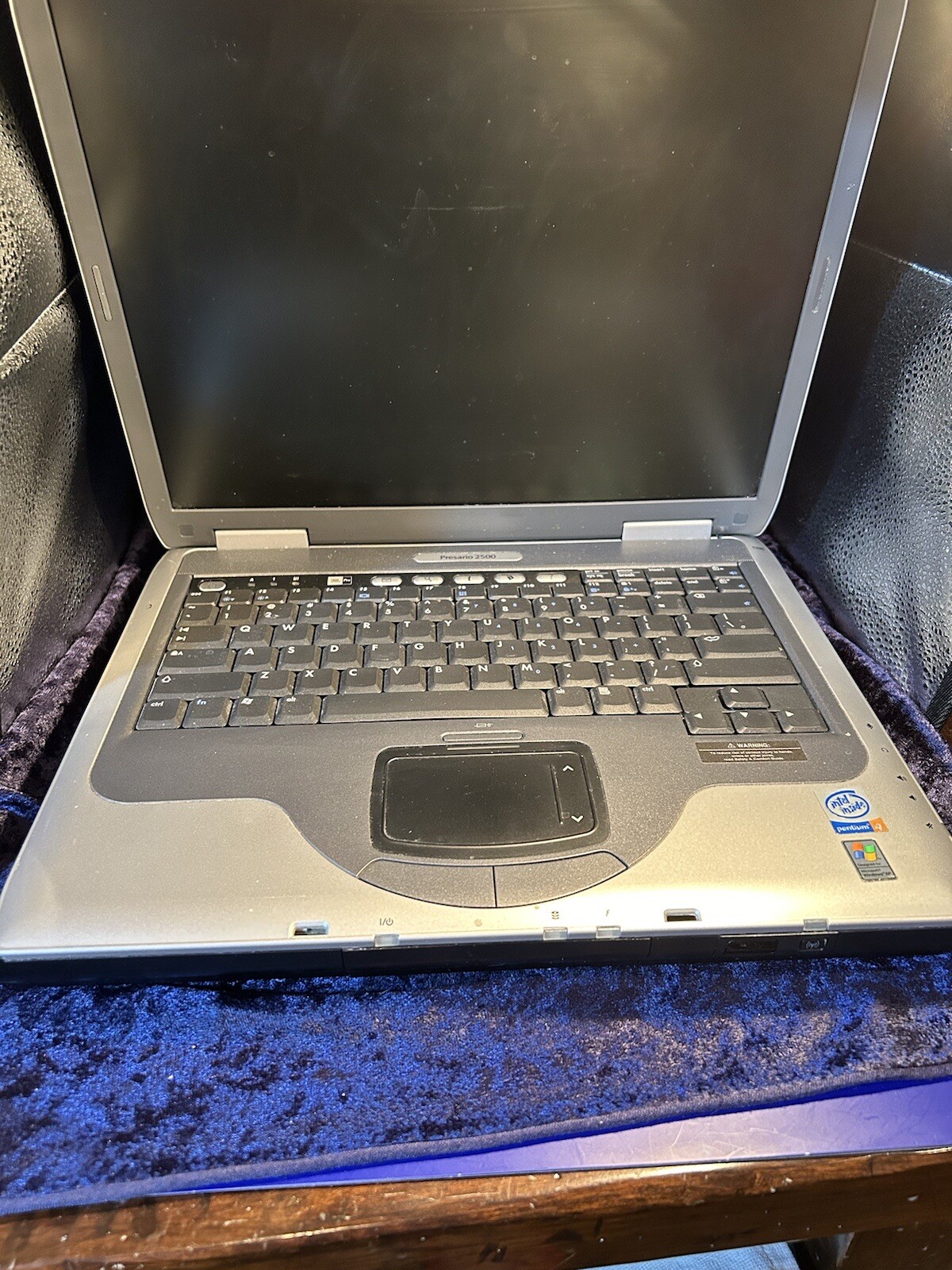 Compaq Presario 2500 Computer ~ Occasionally It Comes On~Parts Only ~10”x13”