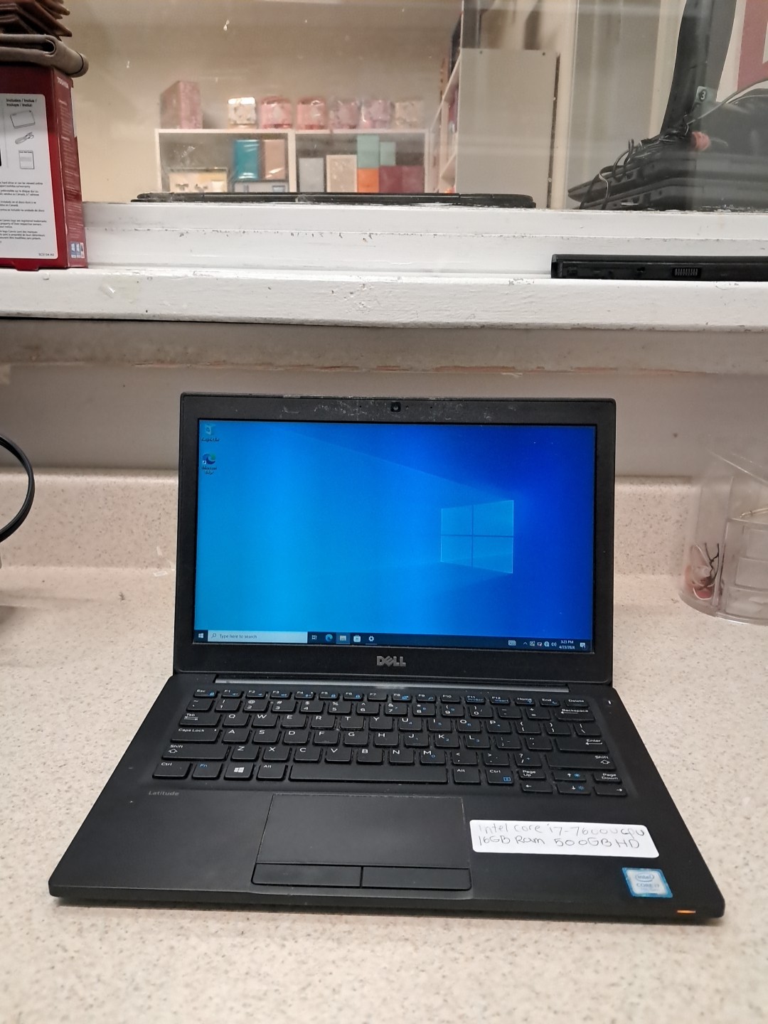 Dell Latitude 7280 12.5″ Core i7-7600U 2.80GHz 16GB 512GB SSD W11 Laptop (Z1540)