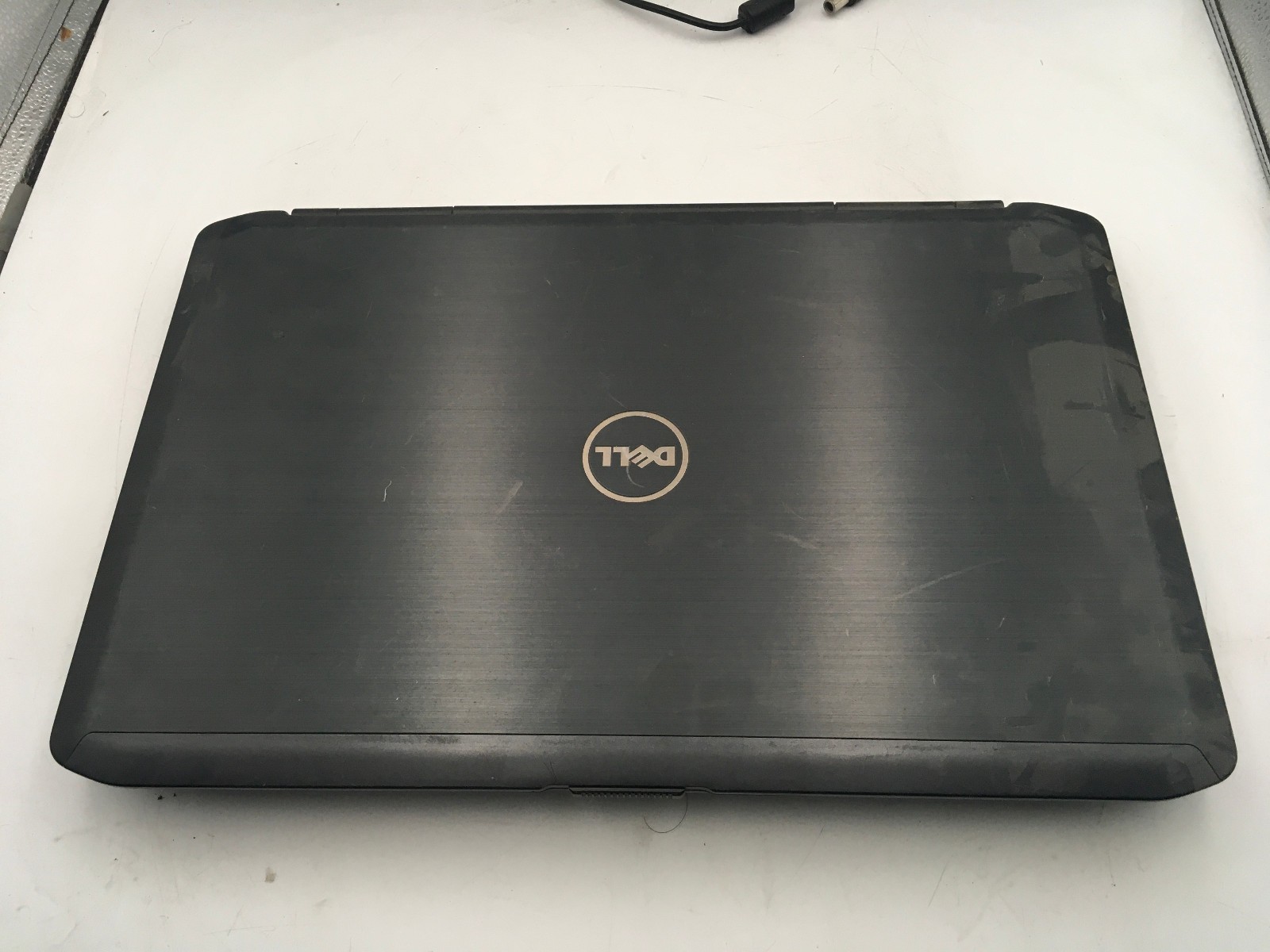 DELL LATITUDE E5530 – FOR PARTS/BROKEN LCD – INTEL i5-3320M – NO RAM – READ – BB