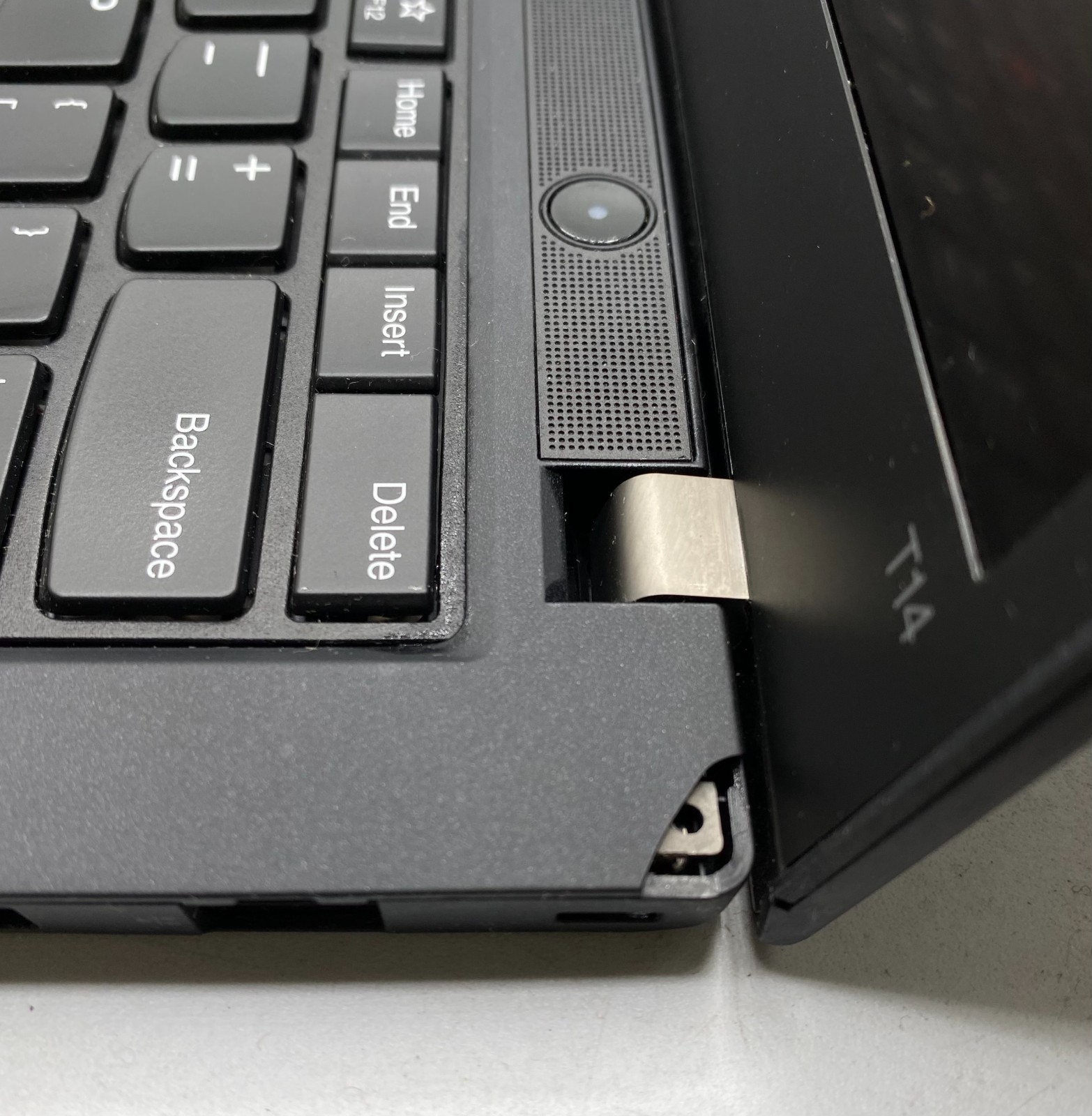 Lenovo ThinkPad T14 Gen 2 14″ Touch Intel Core i5-1145G7 16GB RAM 512GB SSD