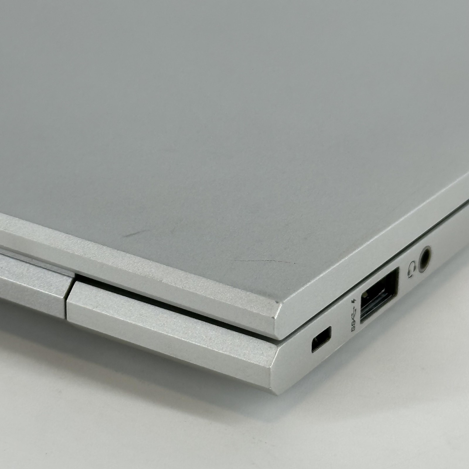 HP Elitebook 850 G8 15.6 Silver FHD i5-1145G7 2.60GHz 16GB 256GB SSD Very Good
