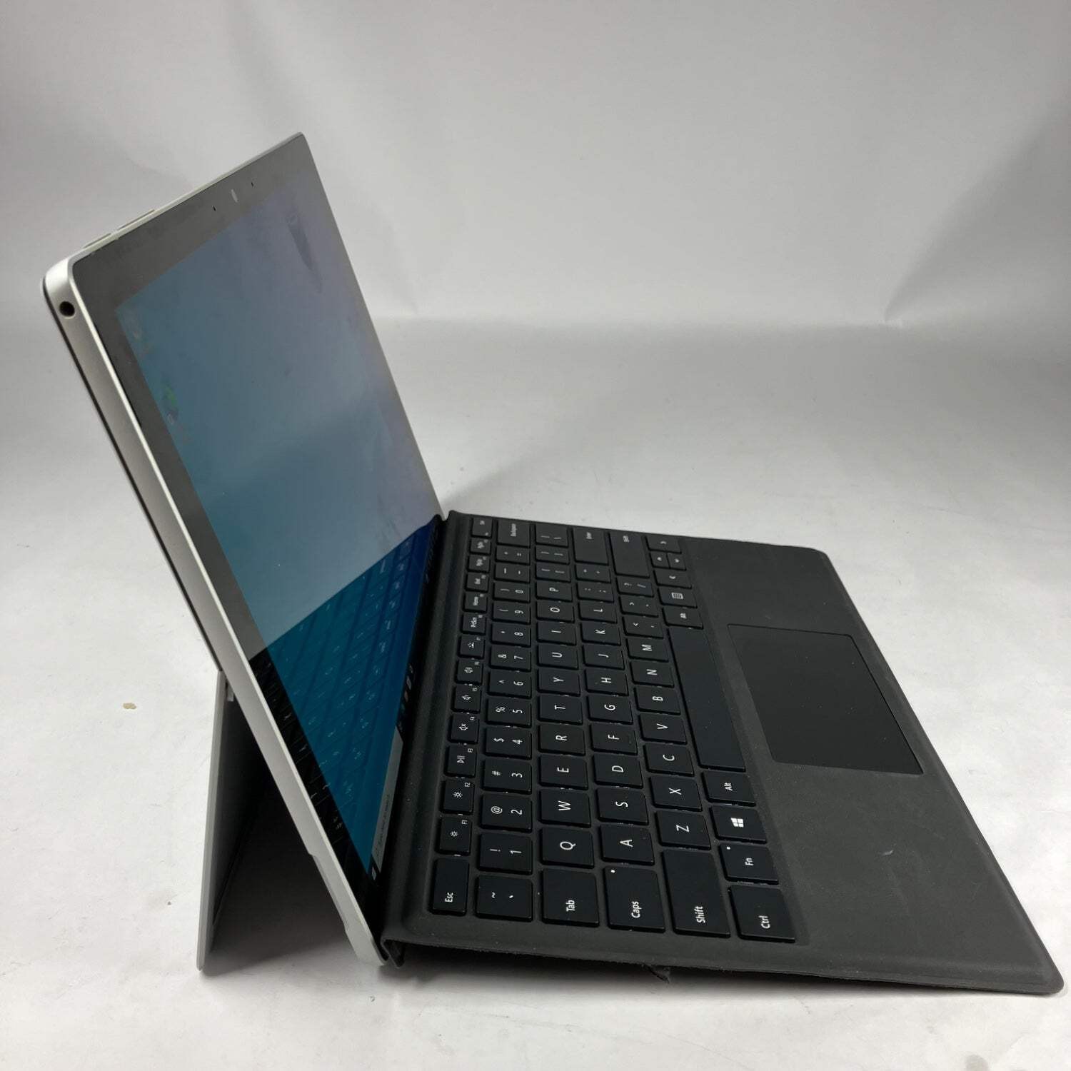 Microsoft Surface Pro 7 1866 13″ i3-1005G1 1.2GHz 4GB RAM 128GB SSD