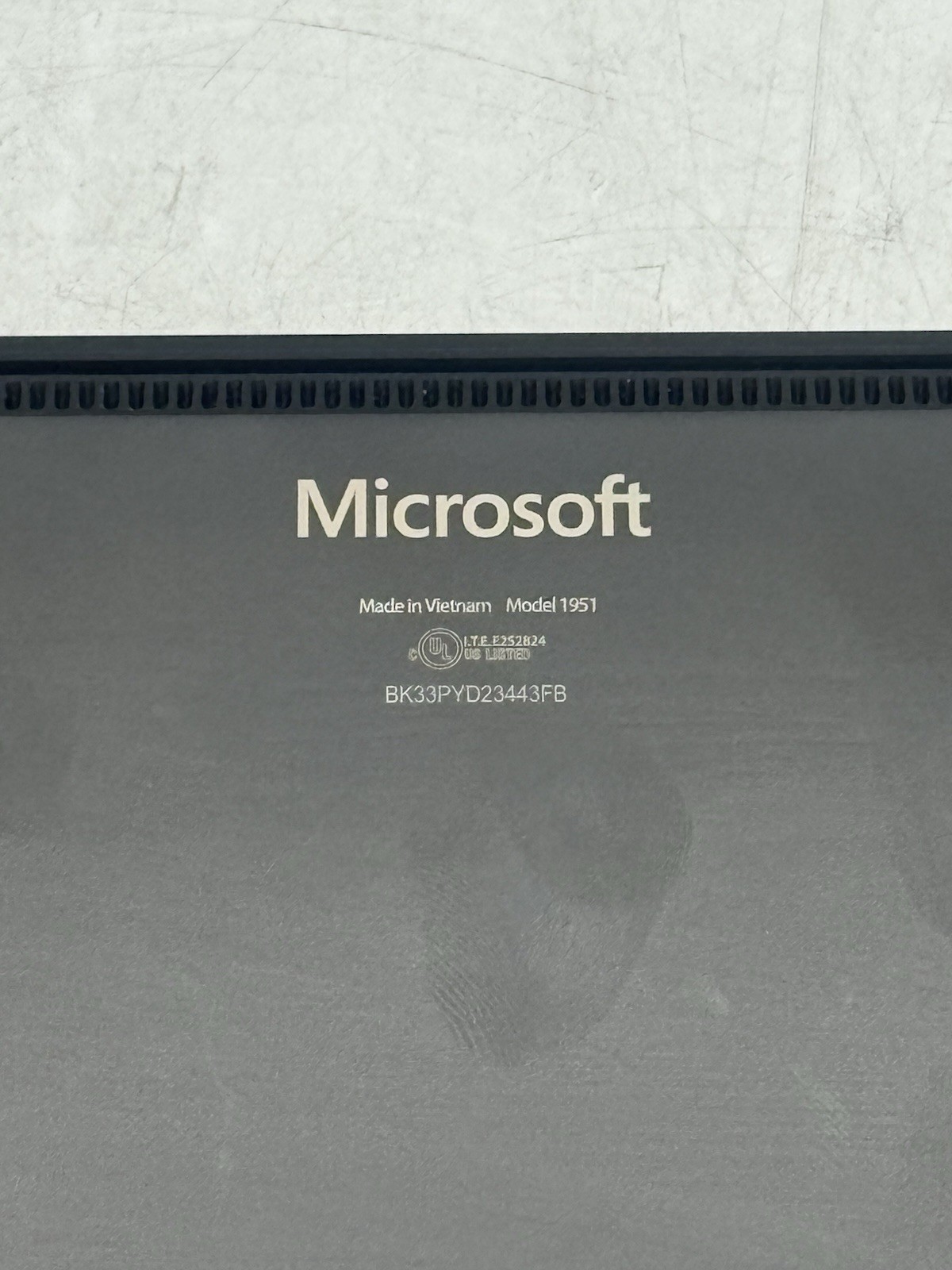 Microsoft Surface Laptop 5 13.5″ i7-1265U 32GB RAM 512GB NVMe Win11P