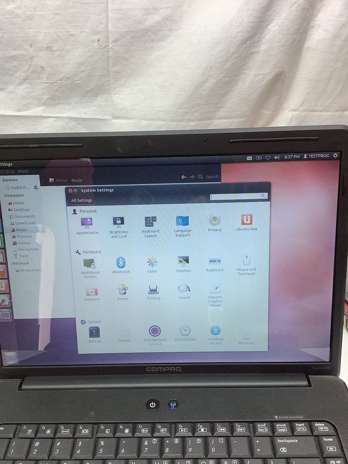 COMPAQ PRESARIO CQ50 – AMD ATHLON DUAL CORE – UNBUTU Operating System WOKS WELL