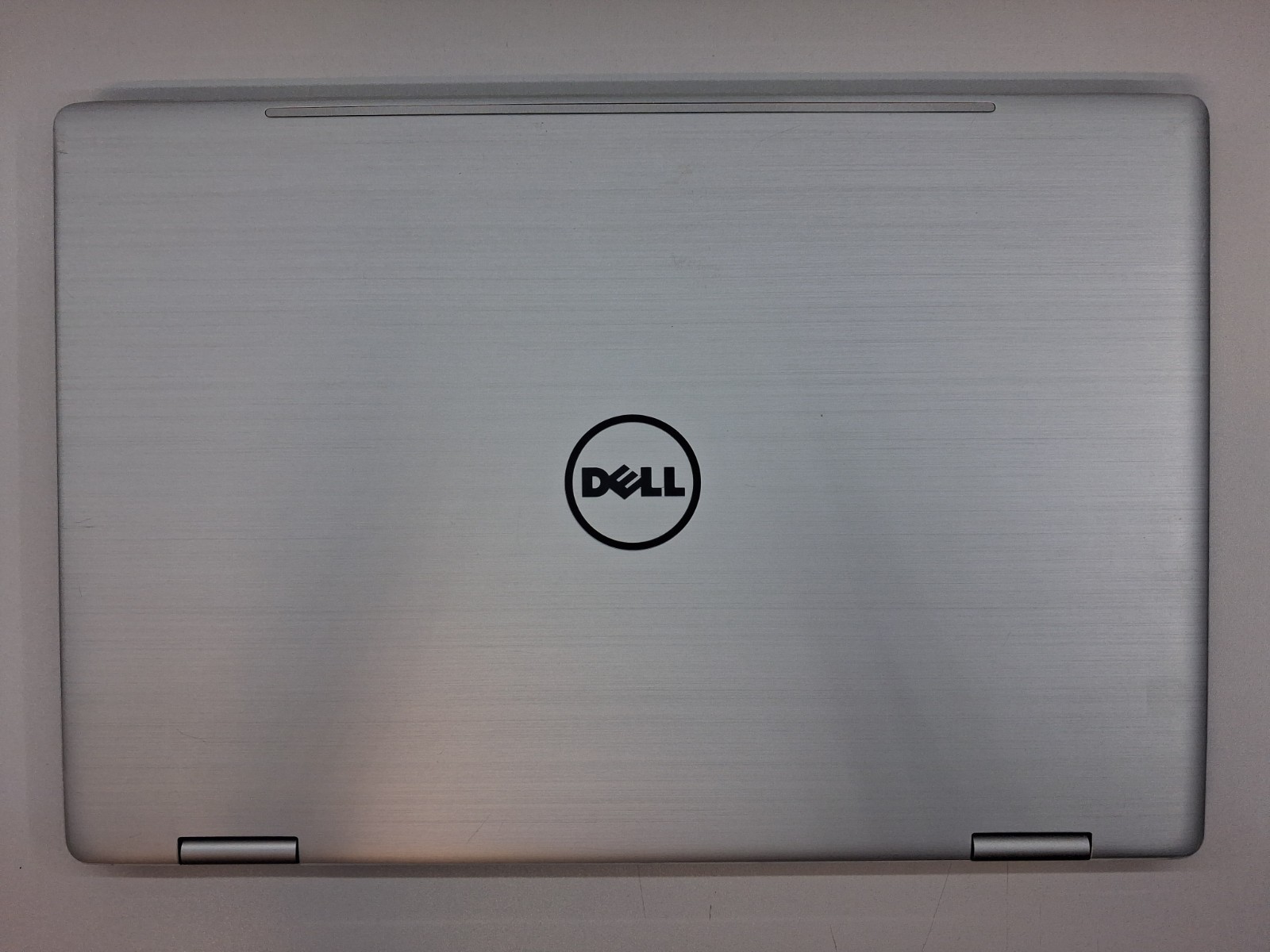 Dell Inspiron 7579 15.6″ FHD 2-in-1 i7-7500U 2.7GHz 8GB RAM 512GB M.2 W11H READ