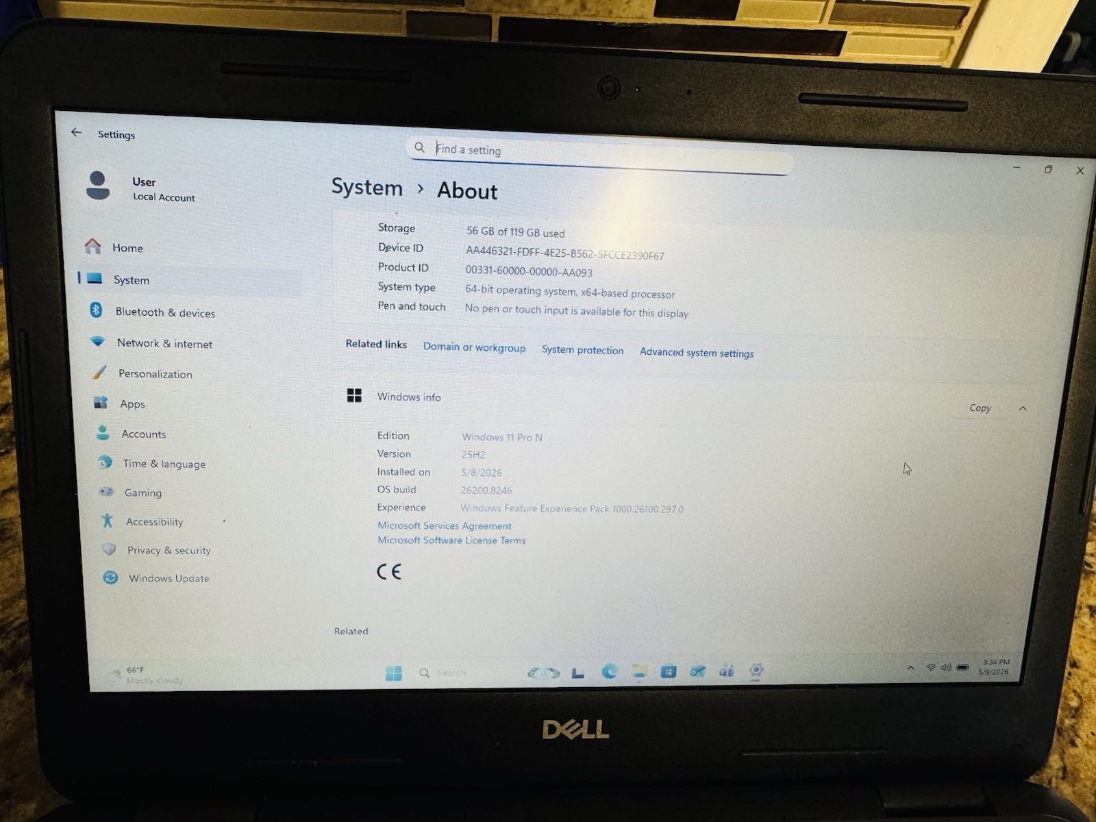 Dell latitude 3310 i3 8th gen 14 inch laptop with bag