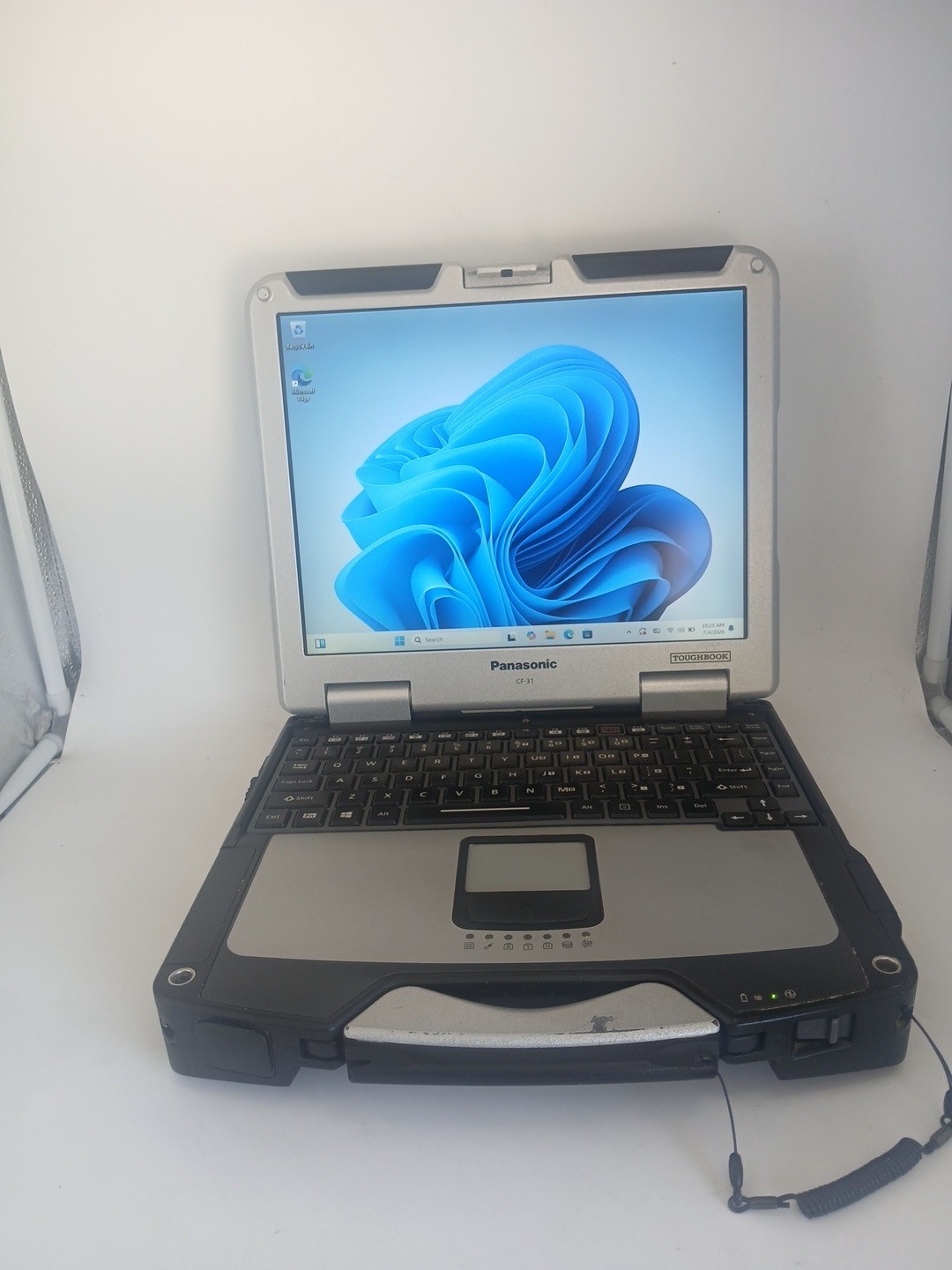 Panasonic Toughbook i5 5300M @2.3GHz 16GB 256GB – Win 11 Pro – MK5 -CF-3117-01VM