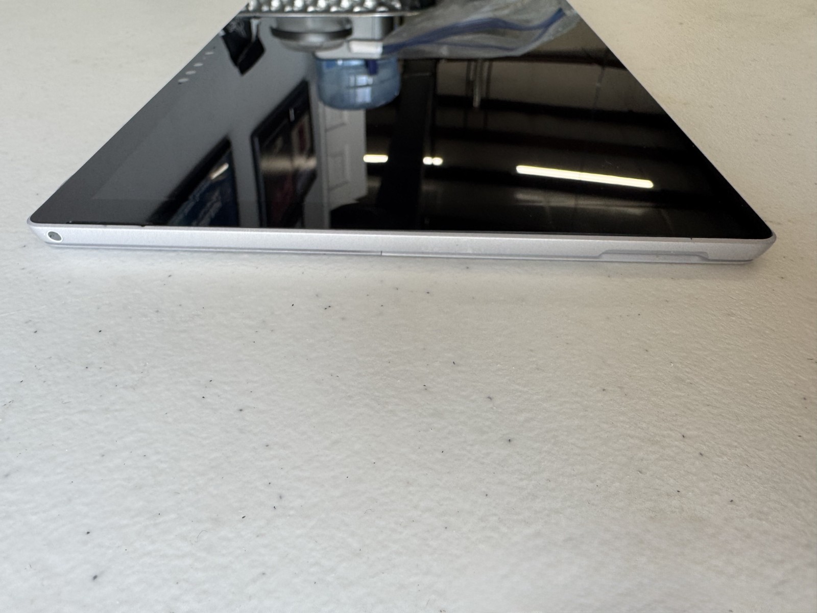 Microsoft Surface Pro 7 128GB Wi-Fi i5 4GB Ram Windows 10 12.3″ – Platinum