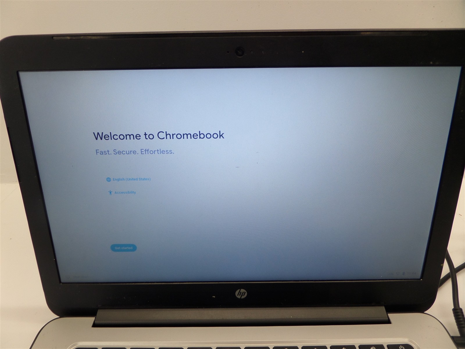 HP 14″ Chromebook 14 G4 32GB eMMC 4GB RAM N2840 2.16Ghz CPU – Cracked Plastic