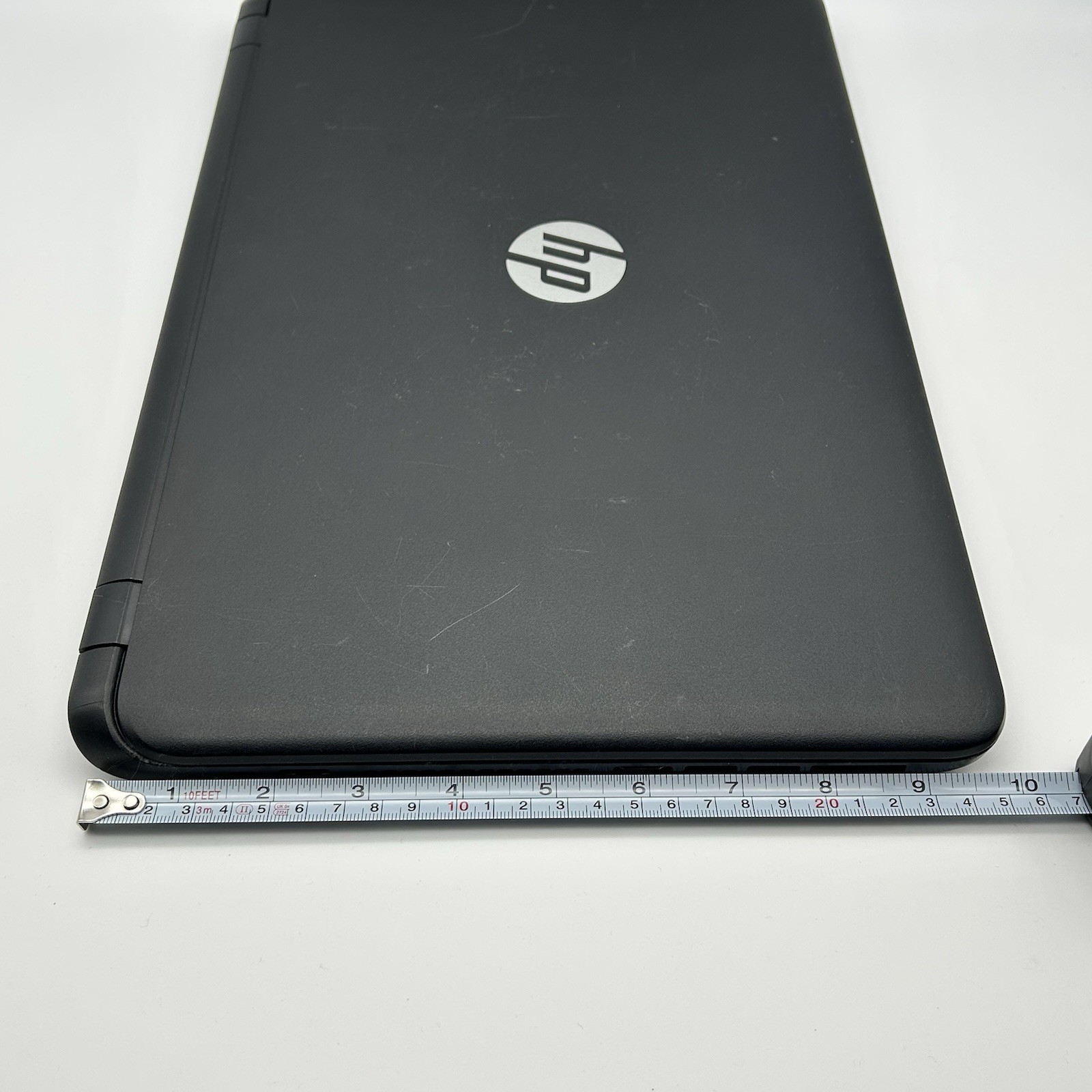 HP Notebook 15-f211wm Black 15.6″ Touchscreen Built-in Webcam Laptop – FOR PARTS