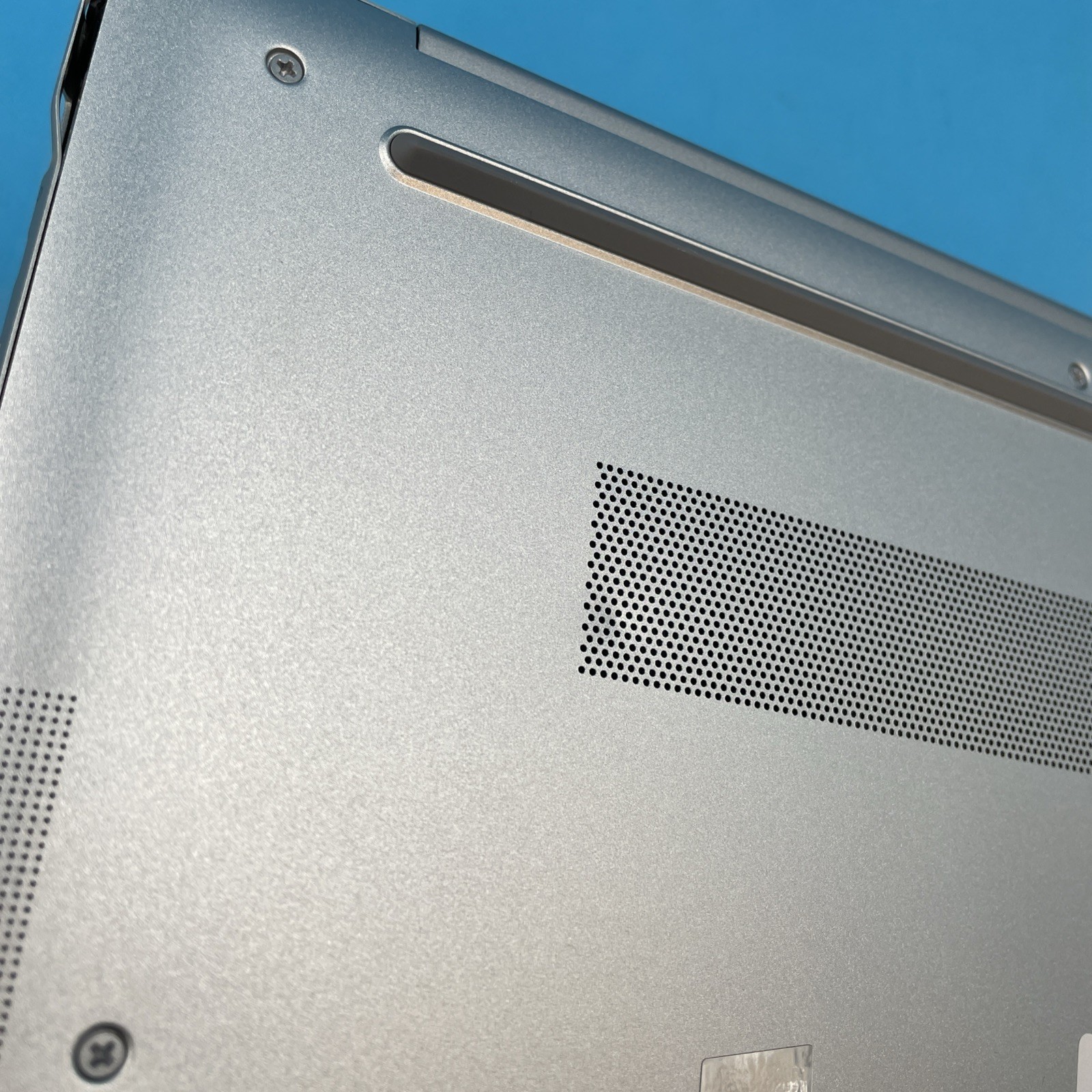 HP EliteBook 840 G11 | Ultra 5 135U | 32GB RAM | 512GB SSD | NO OS | 93%