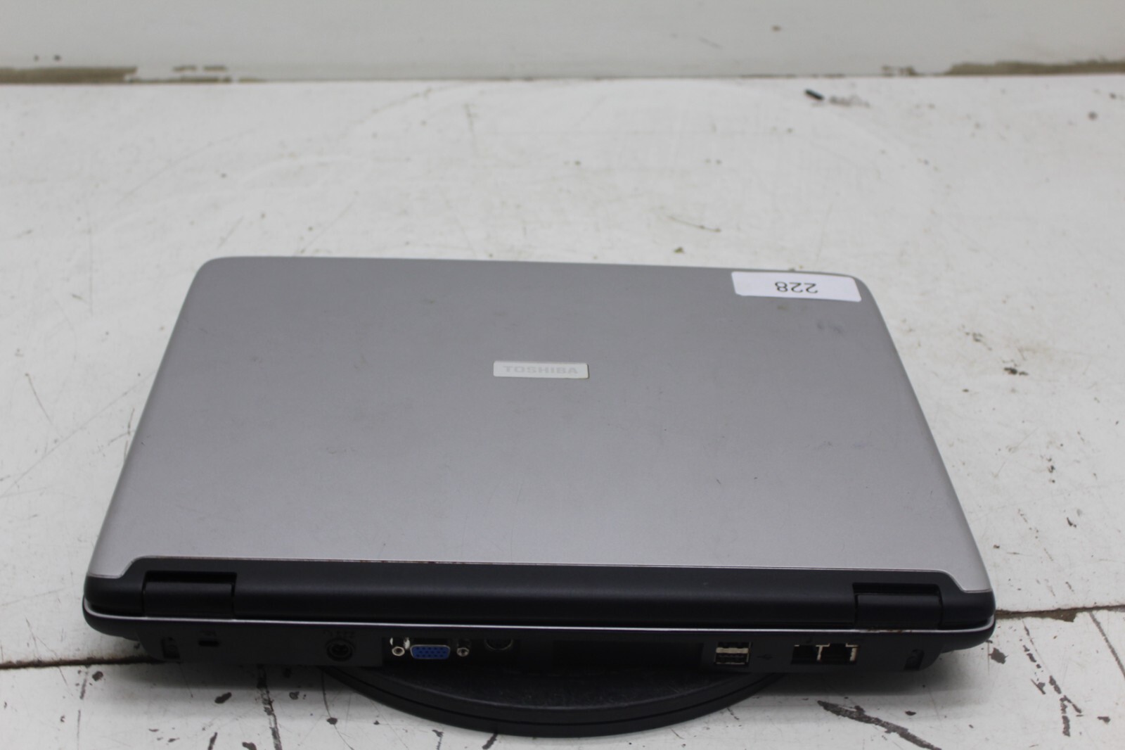 Toshiba Satellite M35X-S114 Laptop Intel Celeron M 256MB Ram No HDD or Battery