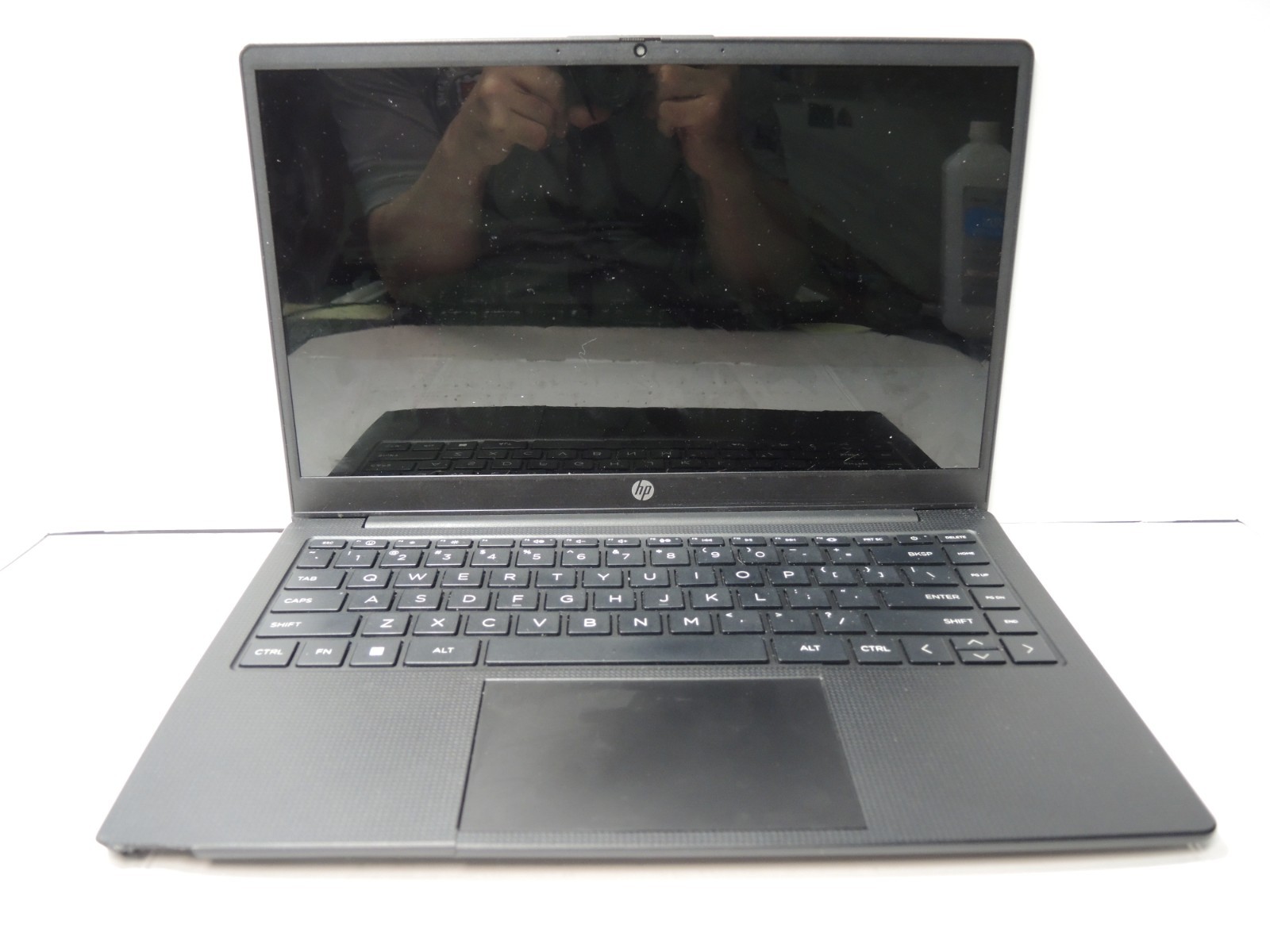 HP Laptop 14z-em000 Laptop (Parts Only) – Dead Board, Cracked Screen, No RAM/SSD