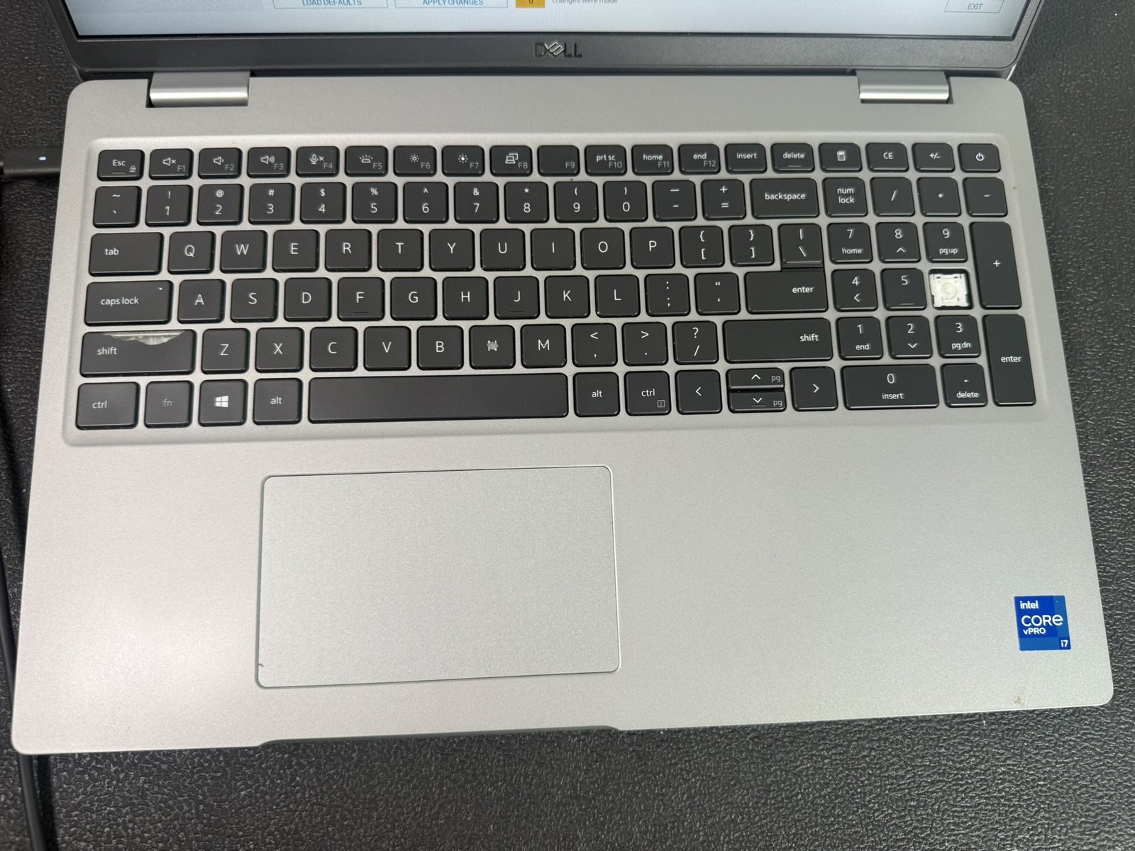 Dell Precision 3560 15.6″ i7-1185G7 3.0GHz 32GB NO SSD NVIDIA Quadro T500 – READ
