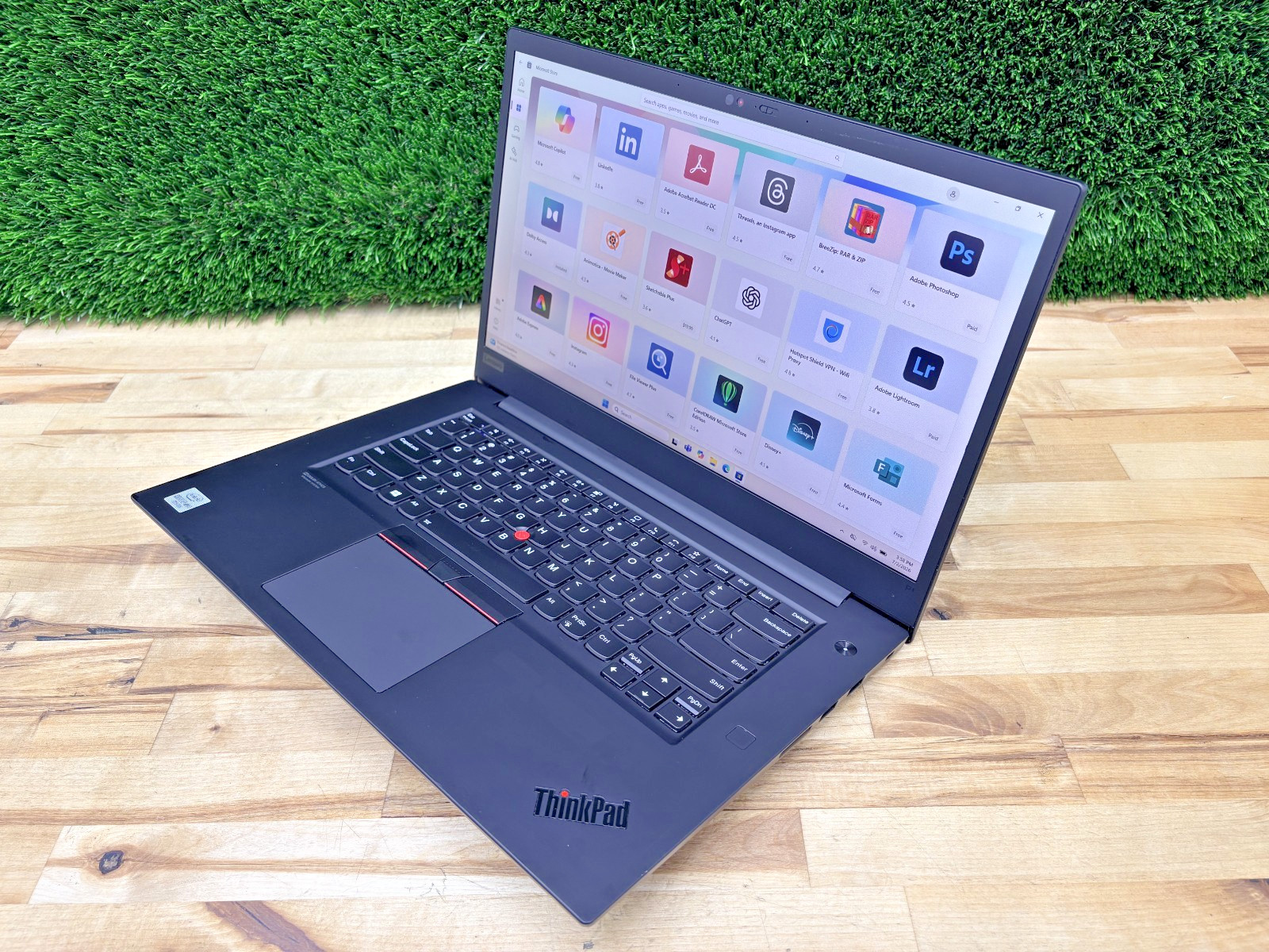 Lenovo ThinkPad P1 Gen 3 Core i7-10th Gen 2.70GHz 32GB 512GB SSD NVIDIA Q T2000*