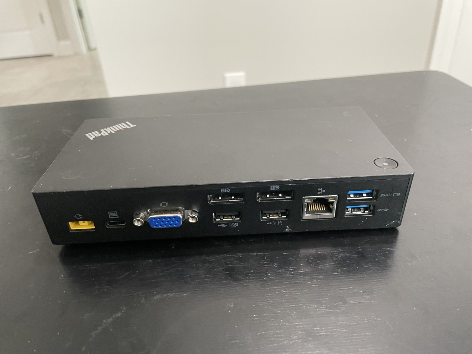 MASSIVE TECH BUNDLE – 4 Laptops, 6 Desktop Monitors, 2 Lenovo Docks