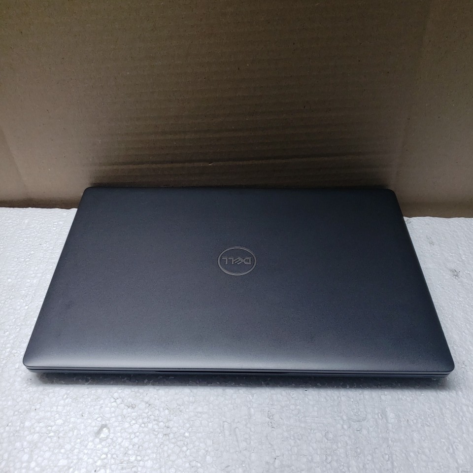 Dell Latitude 5400 14″ 1.6GHz i5-8365U 8GB 128GB SSD Win 11 Pro