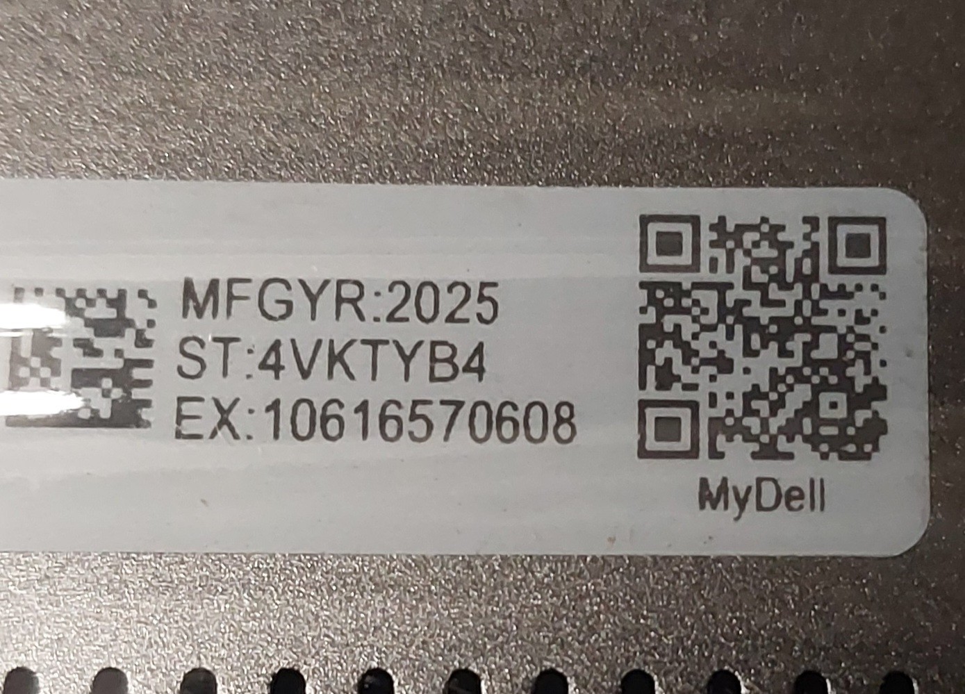 Dell Latitude 5455 14 in Snapdragon X Plus 16GB RAM 256GB SSD W11 Pro FHD