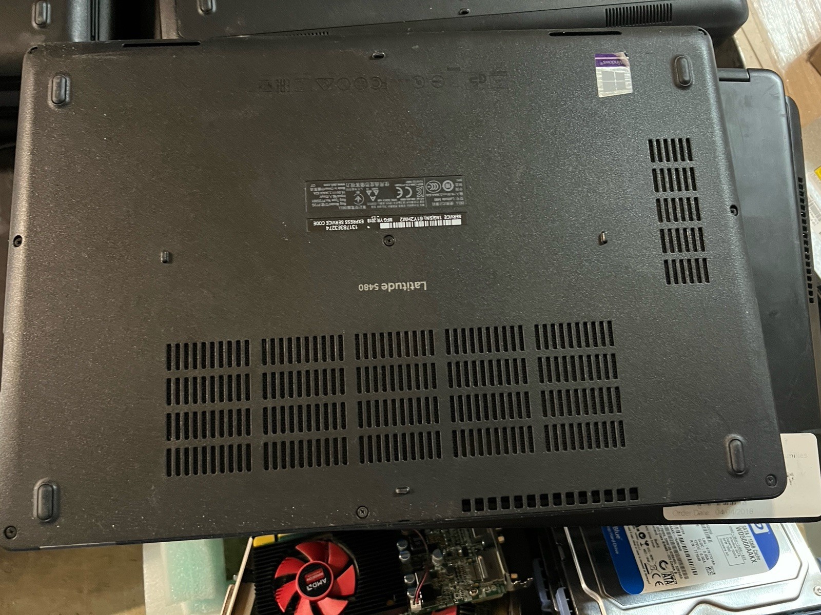 lot 2 Dell Latitude E5480 Core i5-7300U@2.60GHz,NO RAM NO SSD / HD ,