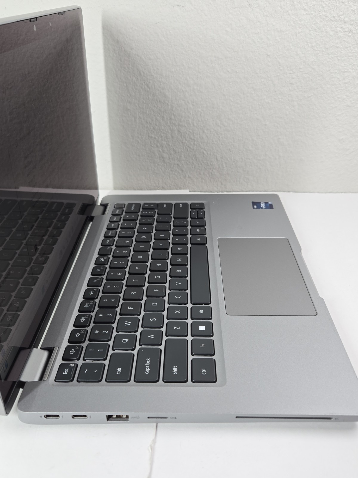 DELL Latitude 5330 i7-1265U 4.15GHz 16Gb RAM 512Gb NVMe 2-in-1 Touch Win11Pro