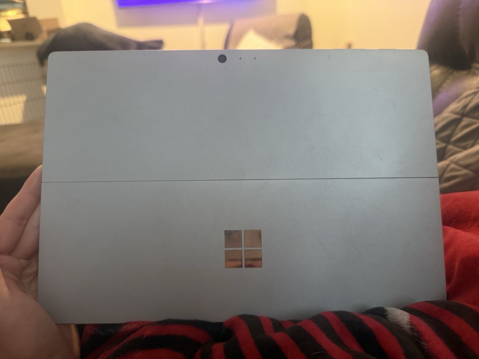Microsoft Surface Pro 1796 Intel Core I5-7300U, 2.6GHz, 4GB RAM 128GB
