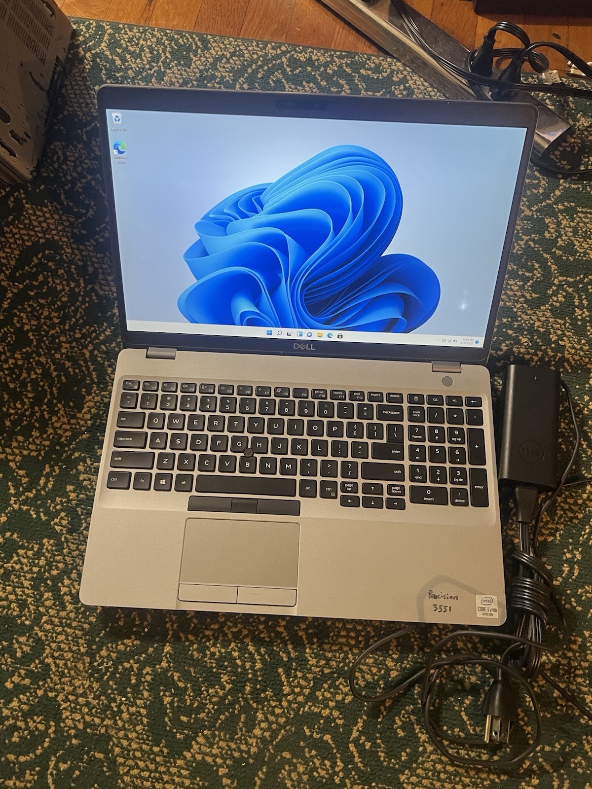 Dell Precision 3551 15″ FHD i7-10850H 2.70G 16GB 256GB SSD – Win 11 Pro