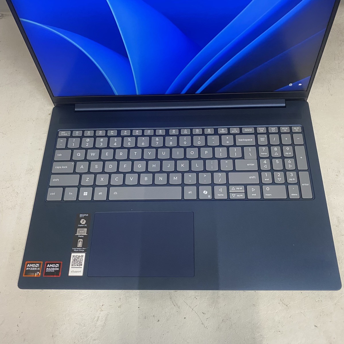 LENOVO IDEAPAD SLIM 5 16″ 1TB/16GB LAPTOP Model: 16AKP10 (CMP126411)