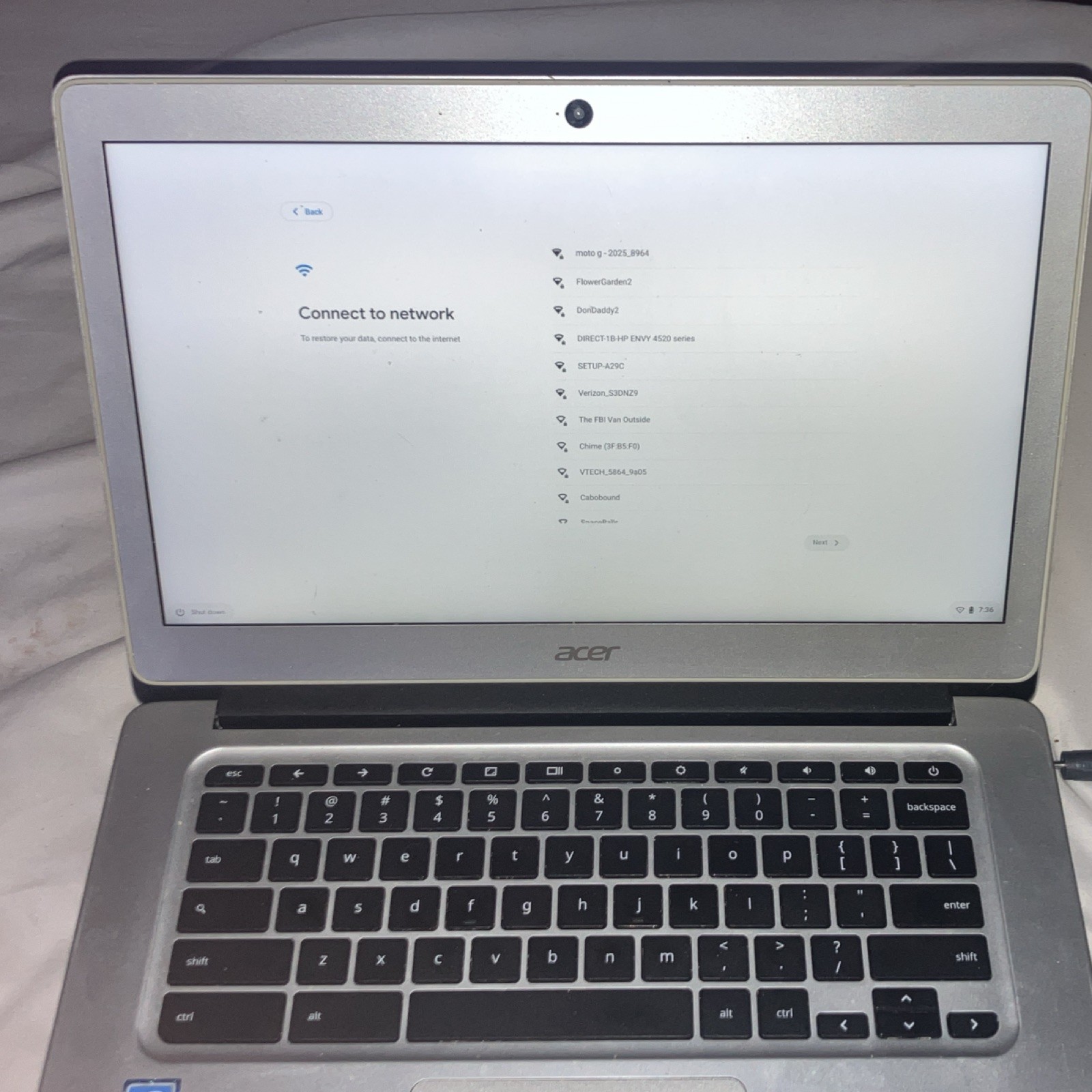 Acer Chromebook 11.6 in Silver Laptop Intel Chrome OS Wi-Fi Webcam HDMI USB3