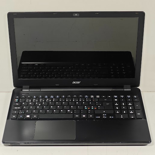 Acer Aspire F5-521-46P1 Laptop – AMD A4-6210, Radeon R3, 6GB RAM