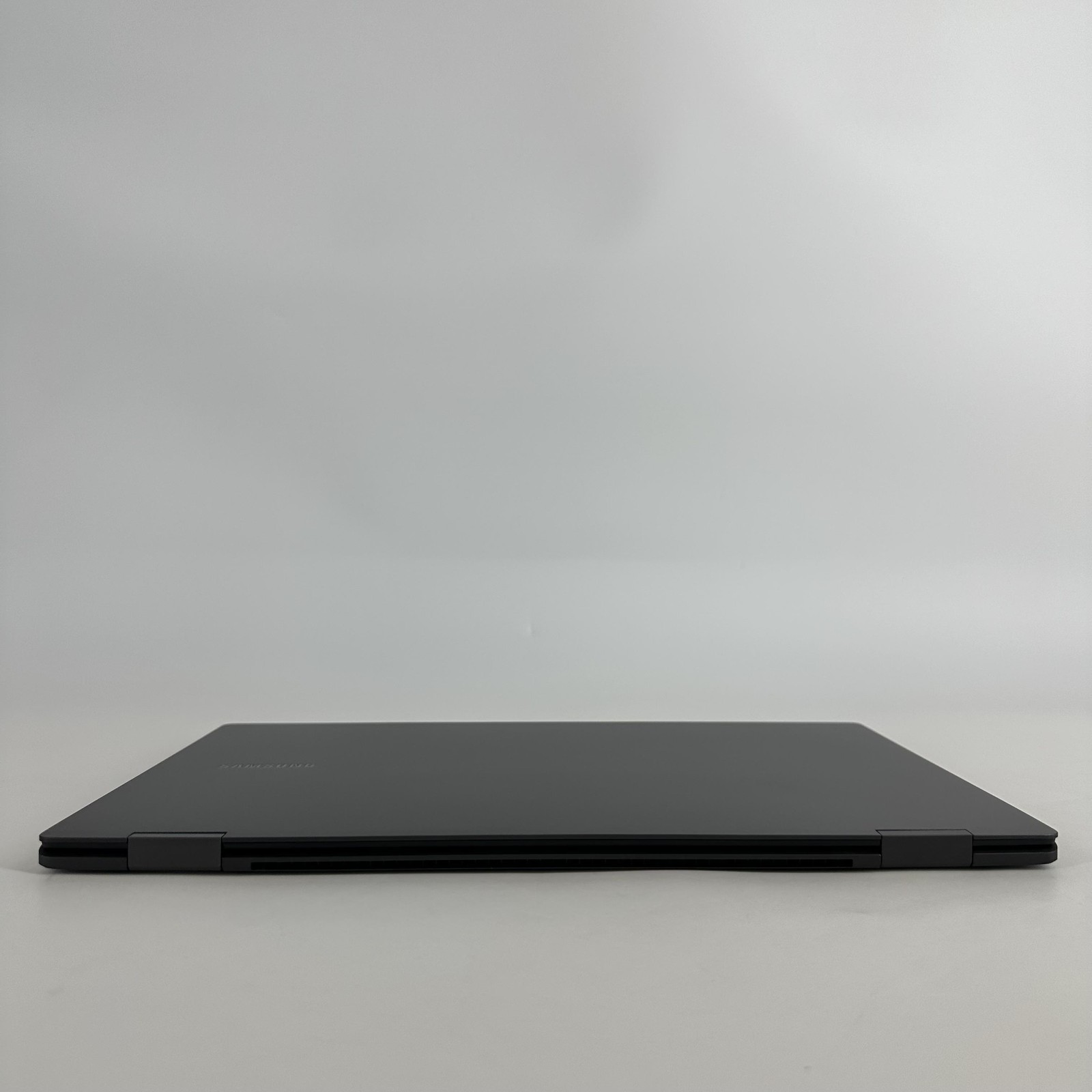 Samsung Galaxy Book2 Pro 360 15.6 FHD TOUCH 2.1 GHz i7-1260P 8GB 512GB SSD