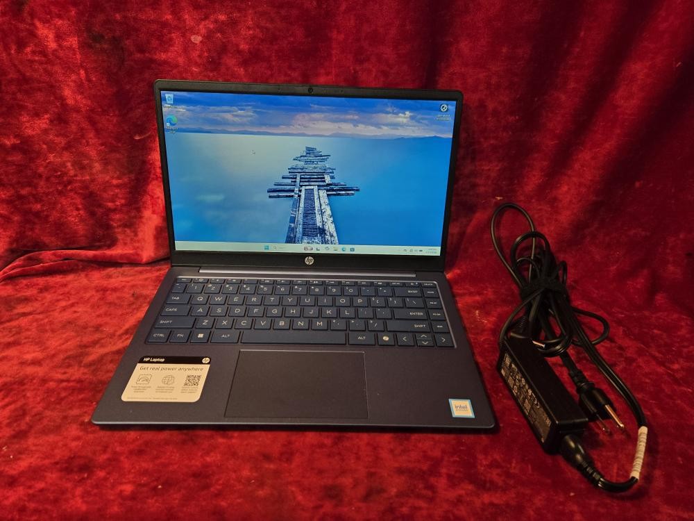 HP 14-ep2012wm 14″ Intel N150 4GB 128GB SSD Win11 Navy Laptop Used (ROA010975)
