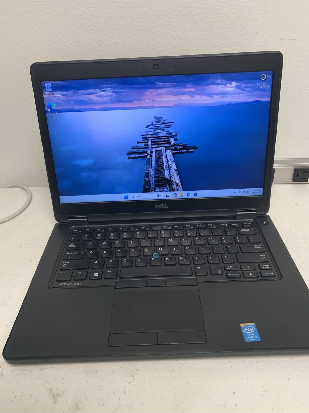 Dell Latitude E5450/Intel i5-5300U /8GB RAM /256 GB SSD /Windows 11 + Chrger