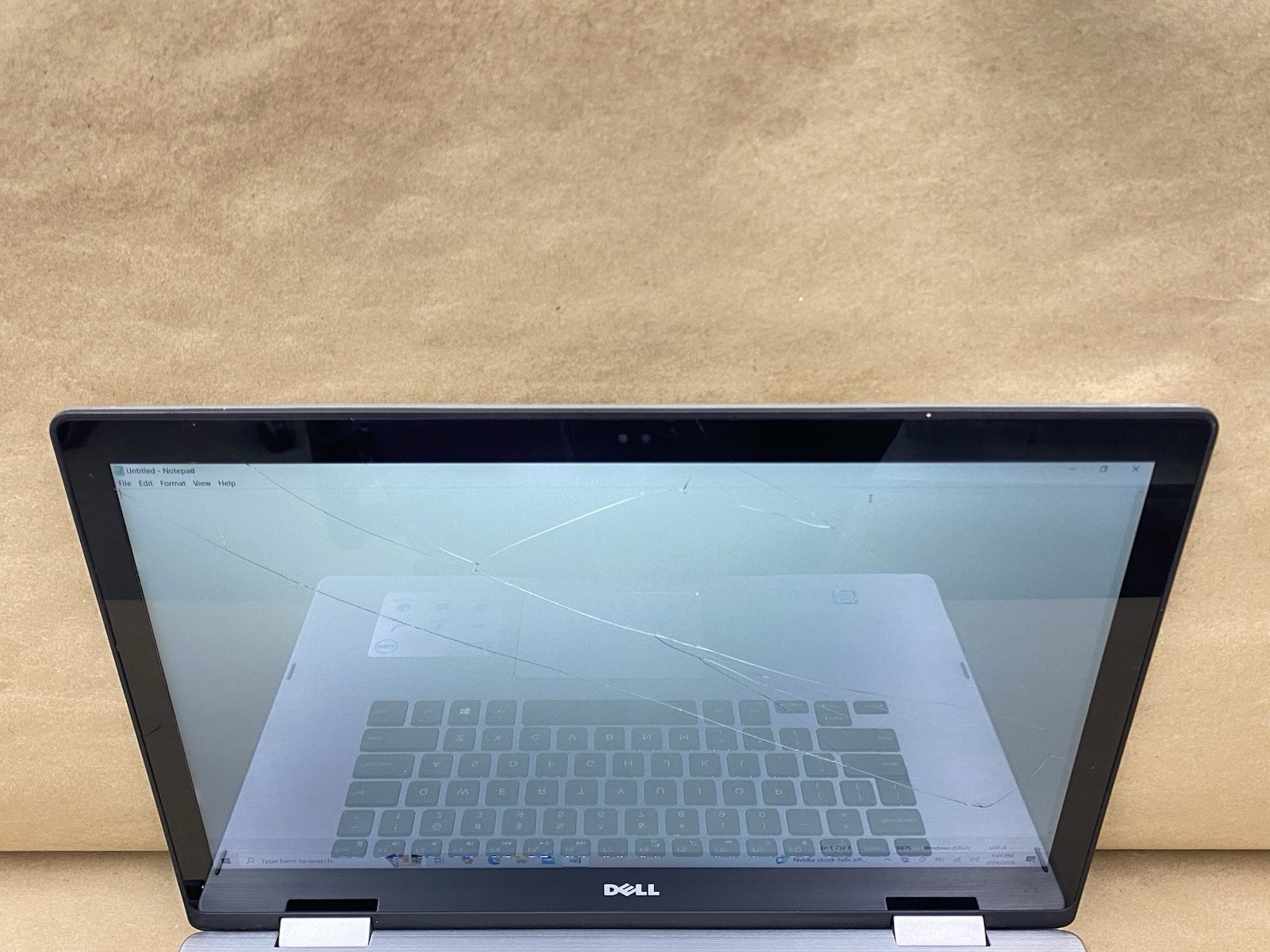 Dell Inspiron 7579 – 15.5″ FHD – Touch – i5-7200U – 8GB – 256GB – Win 10 – READ