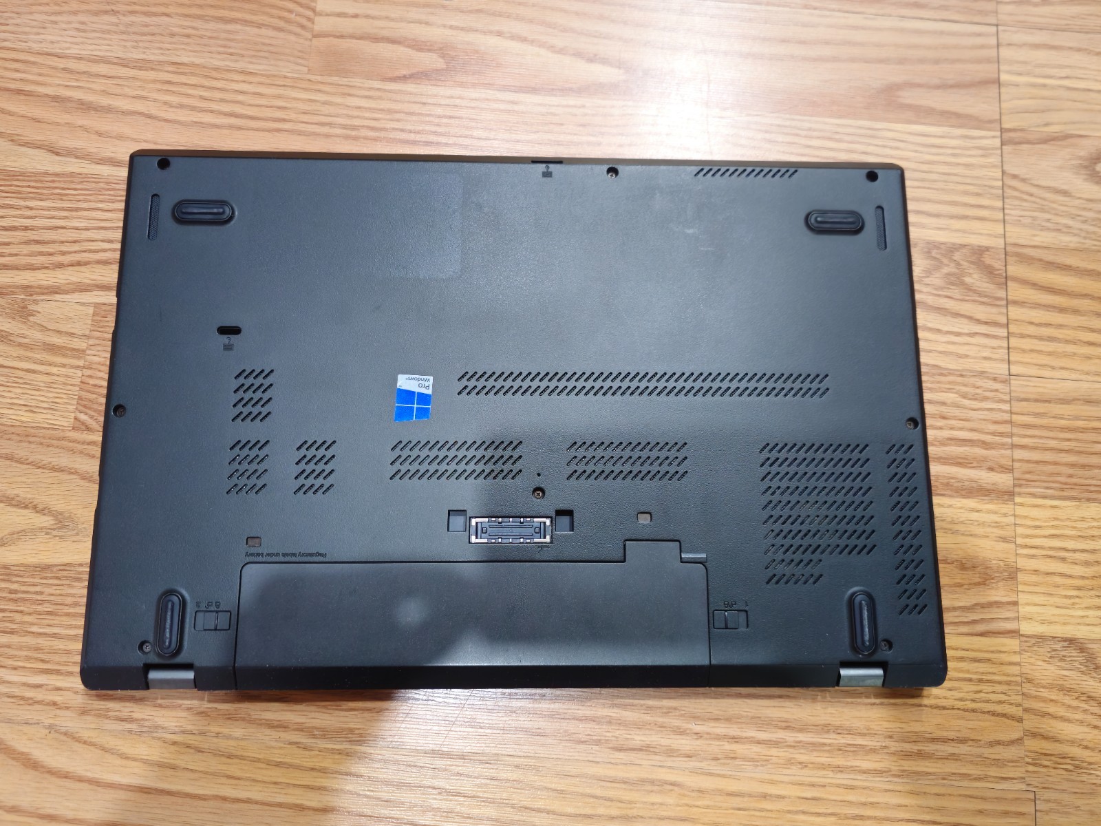Lenovo ThinkPad T550 15.6″ i5-5200U 2.20GHz 16GB 1TB Win 11
