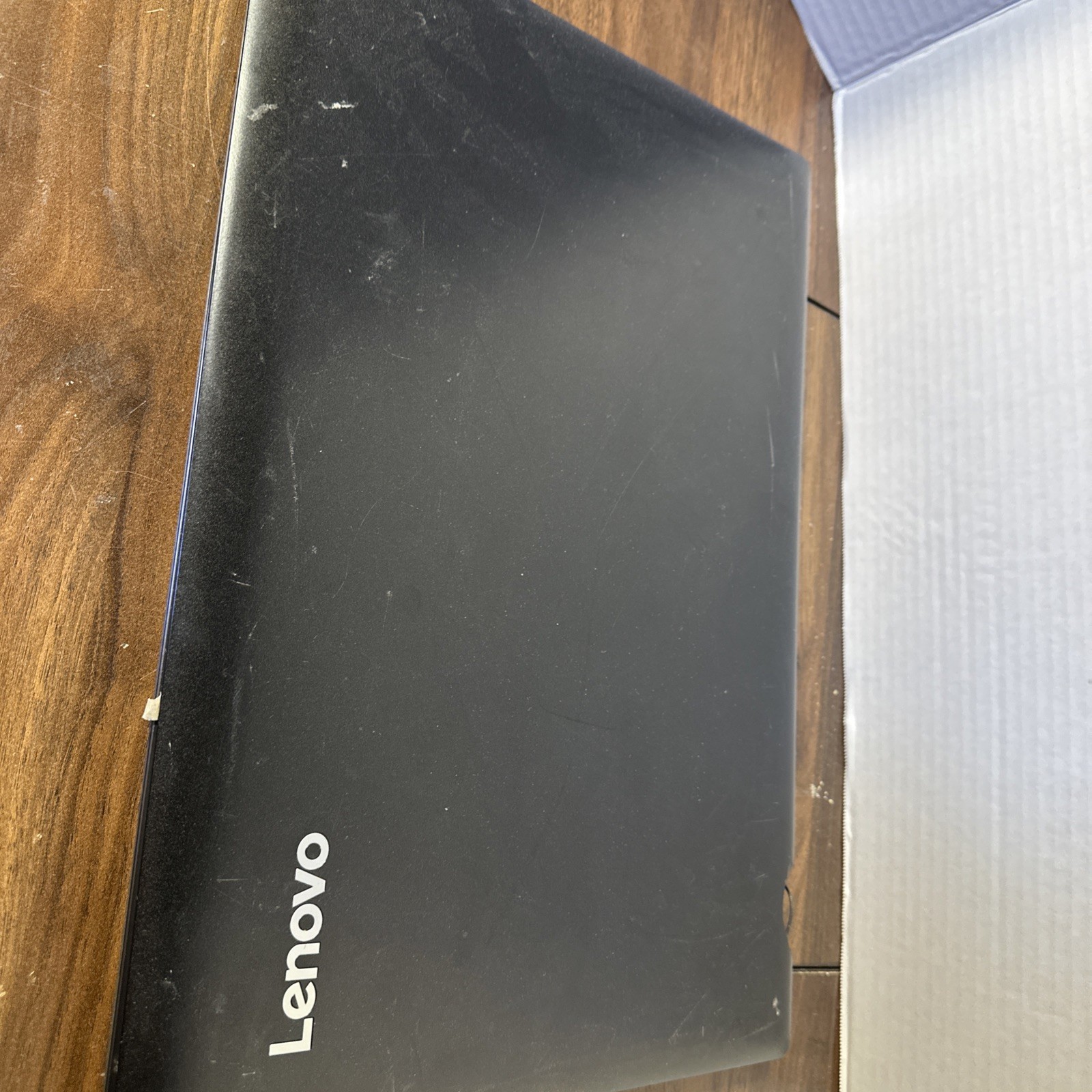 LENOVO IDEAPAD 330 AMD RYZEN 3 RADEON VEGA GRAPHICS