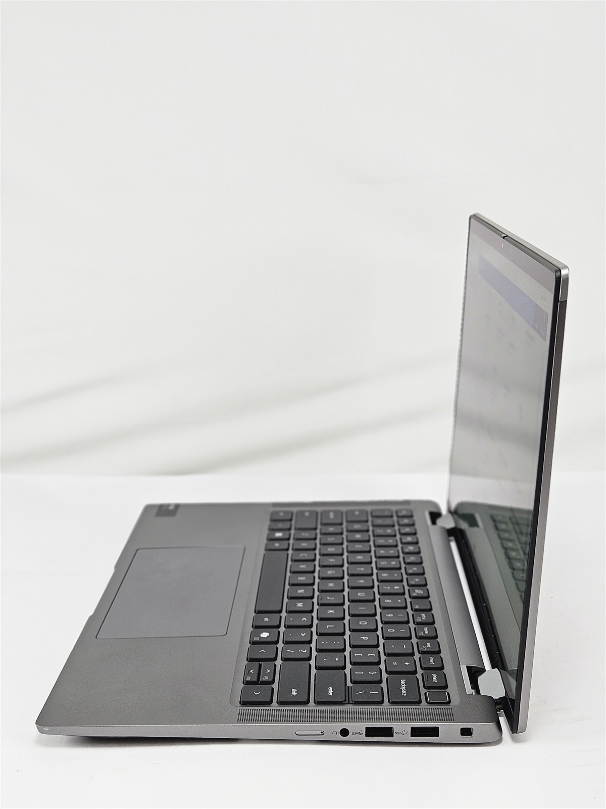 Dell Latitude 7450 Intel Core Ultra 7 165U 32GB 512GB SSD 14″ Laptop
