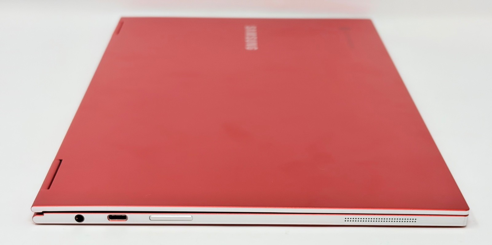 Samsung Galaxy Chromebook 13.3″ 4K AMOLED i5-10210U 8GB 256GB 2-in-1 Fiesta Red