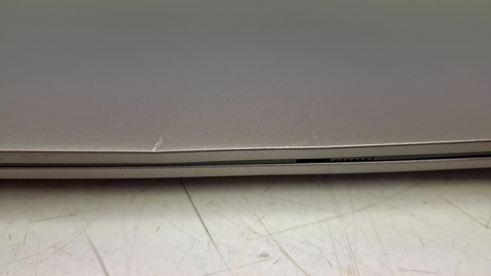 Lenovo ThinkBook 14 G3 ACL (Ryzen 3 5300U, 16GB RAM, 512GB SSD) NO PERIPHERALS