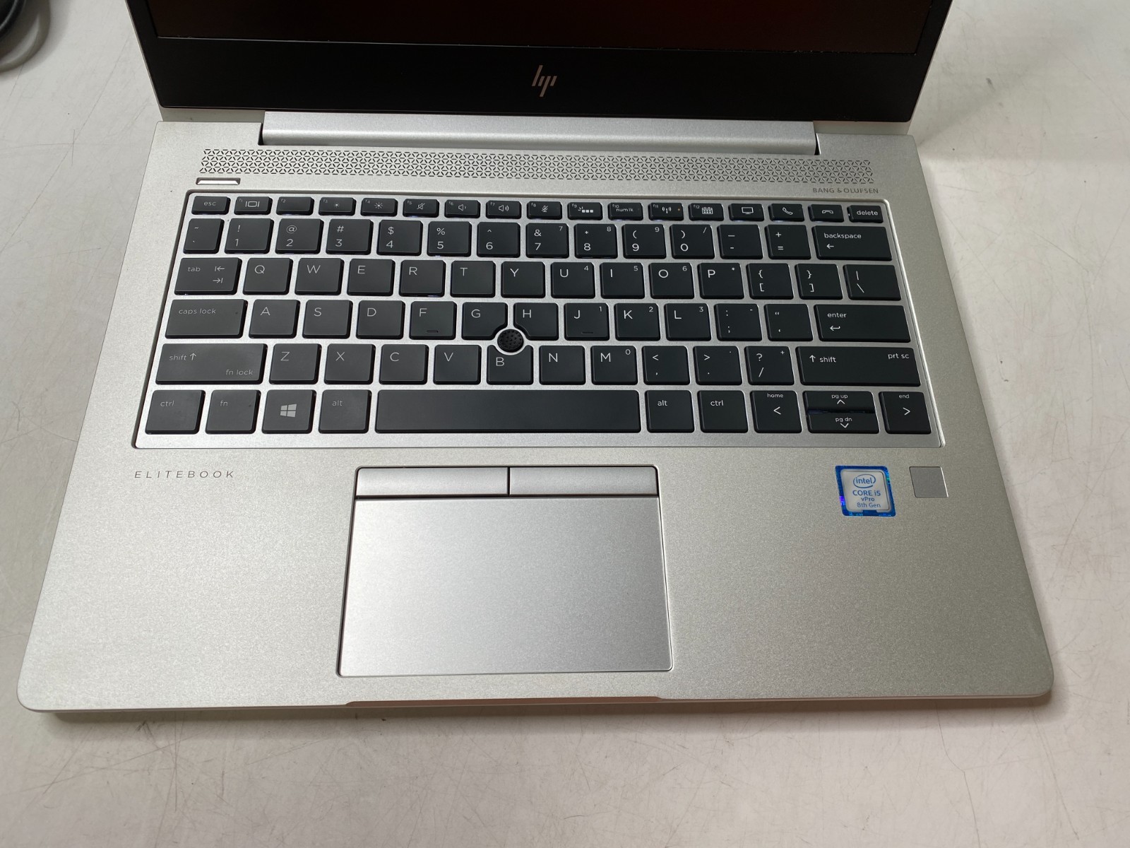 HP EliteBook 830 G5 13″ i7-8550u 16GB DDR4 240GB SSD Win11Pro – Wear